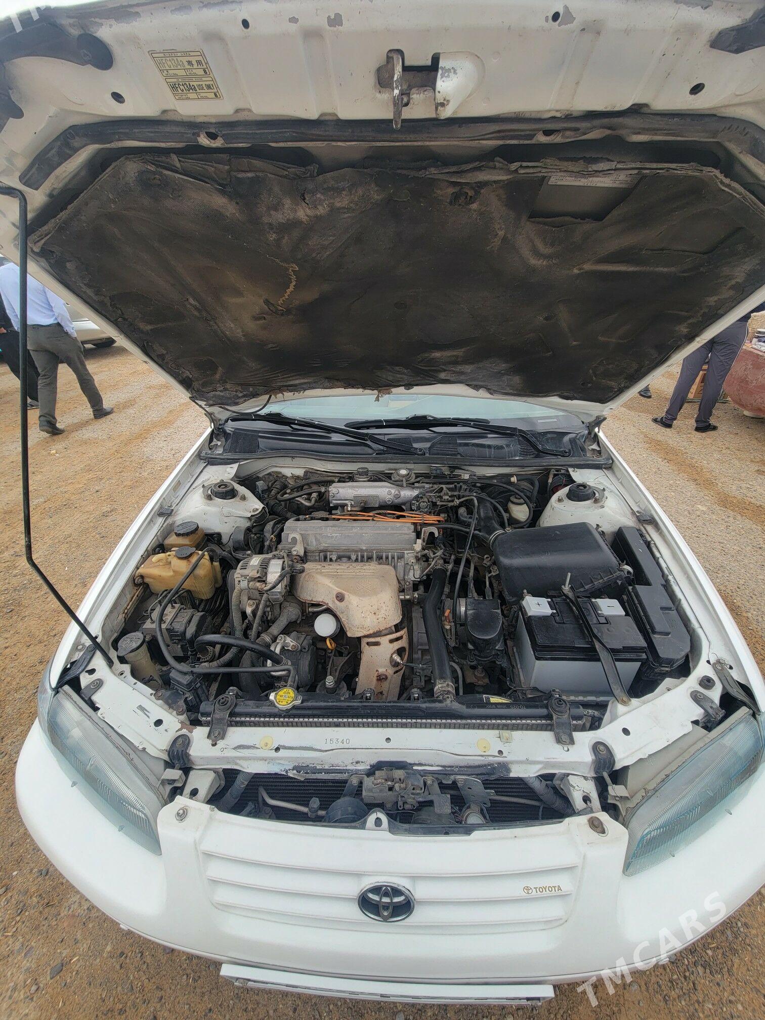 Toyota Camry 1997 - 155 000 TMT - Мары - img 1