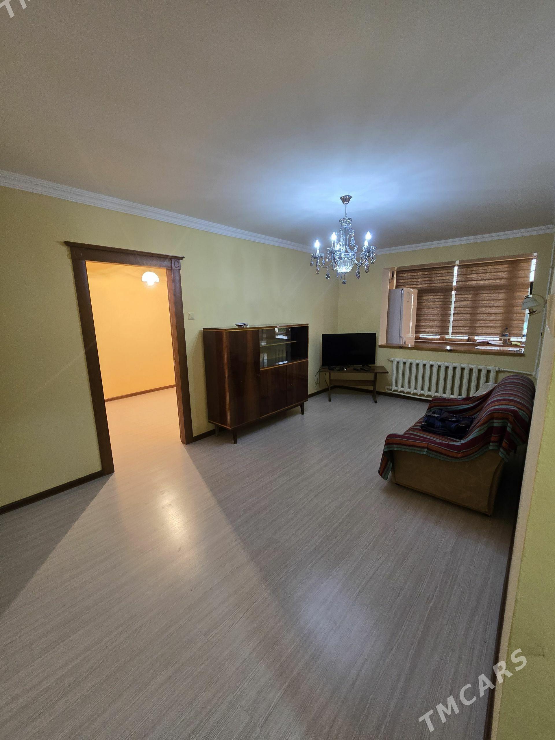 11 mkr 4/2 etaź 2 kom - 11 мкр - img 1