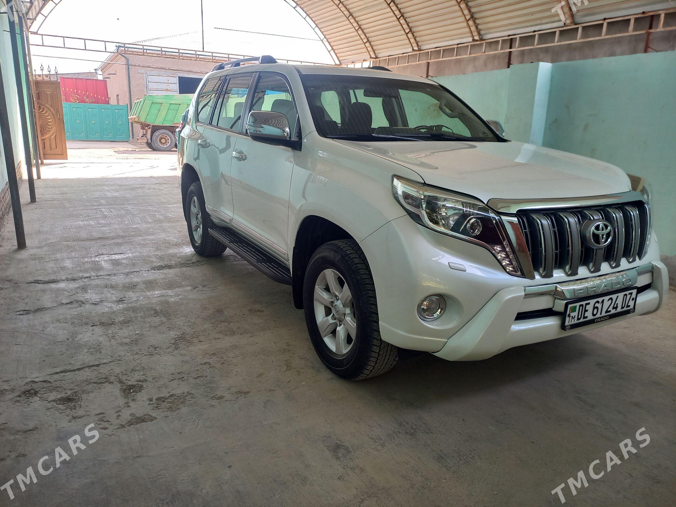 Toyota Land Cruiser Prado 2015 - 720 000 TMT - Дашогуз - img 1