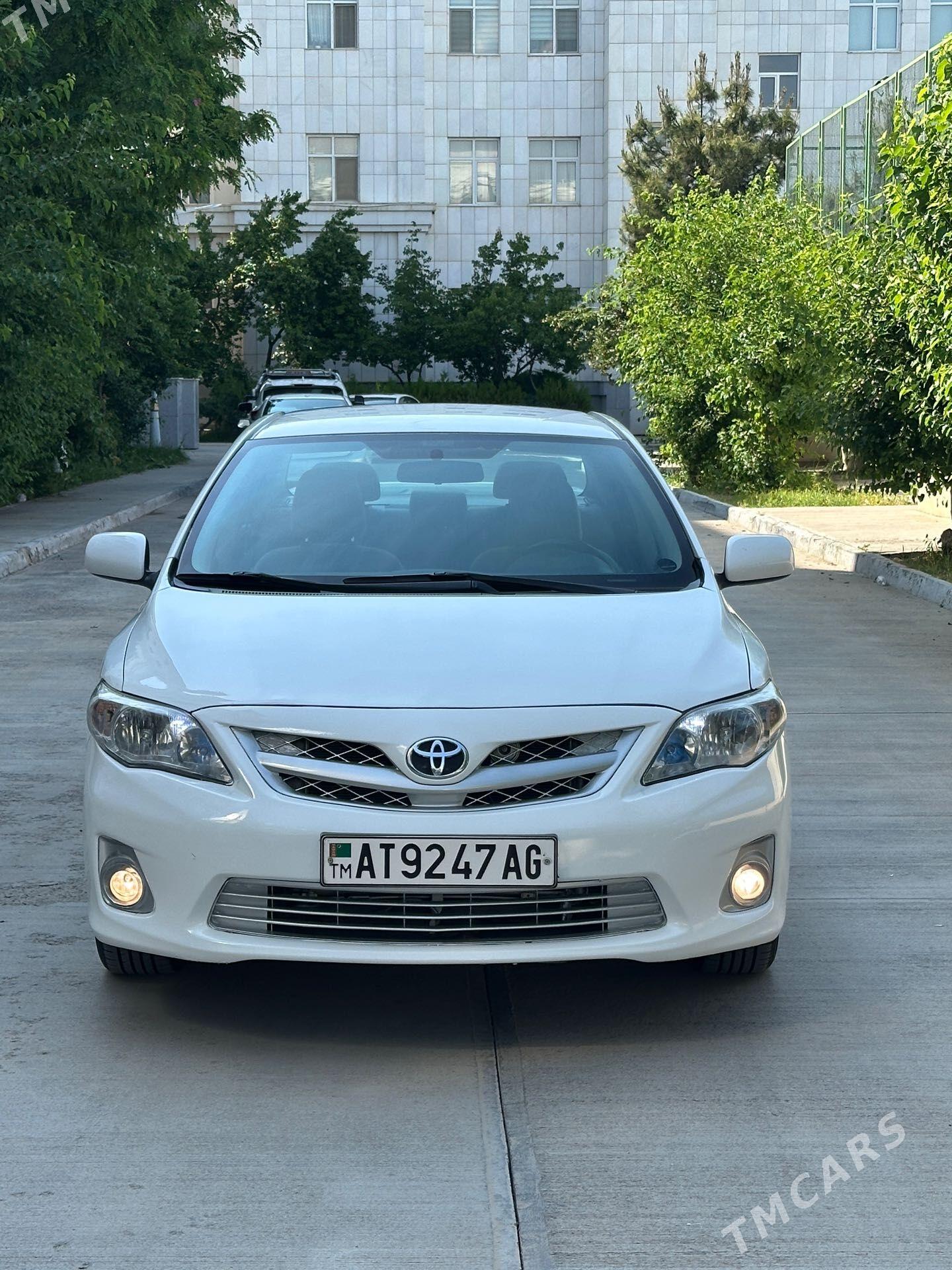 Toyota Corolla 2011 - 176 000 TMT - 30 мкр - img 1