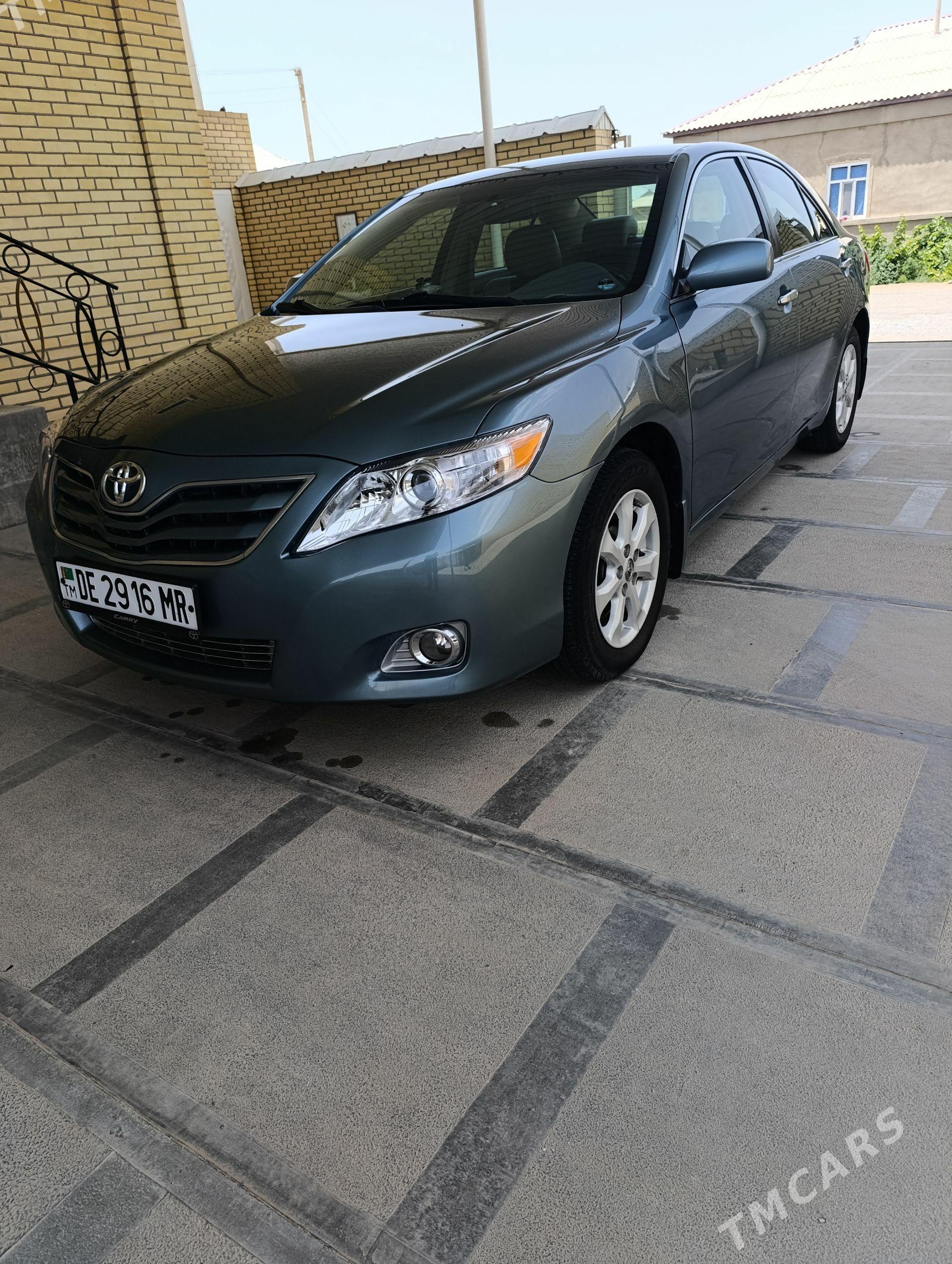 Toyota Camry 2011 - 220 000 TMT - Мары - img 1