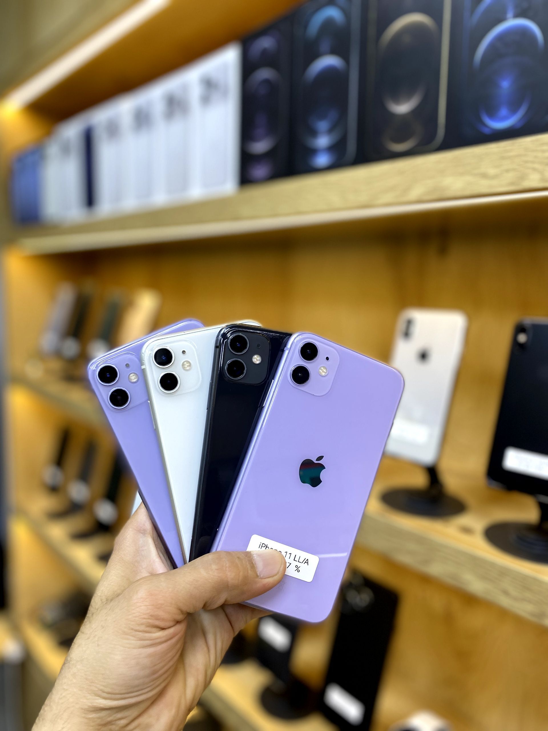 iPhone 11 - Aşgabat - img 1