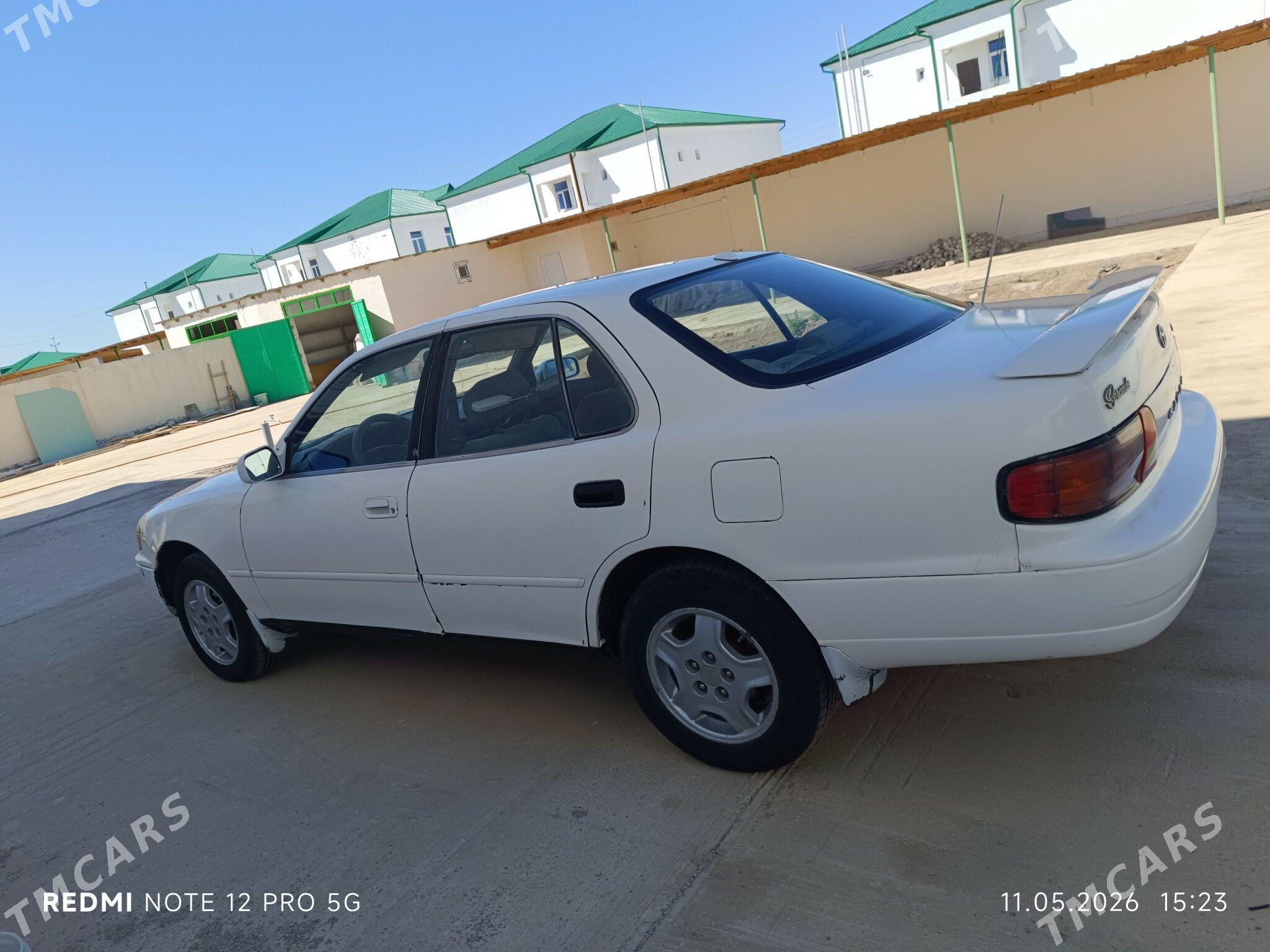 Toyota Camry 1994 - 80 000 TMT - Köneürgenç - img 1