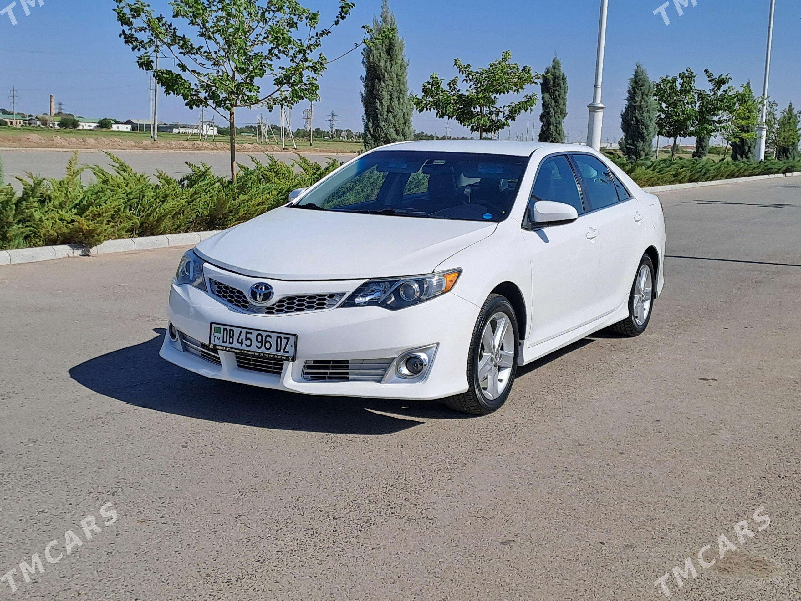 Toyota Camry 2014 - 280 000 TMT - Дашогуз - img 1