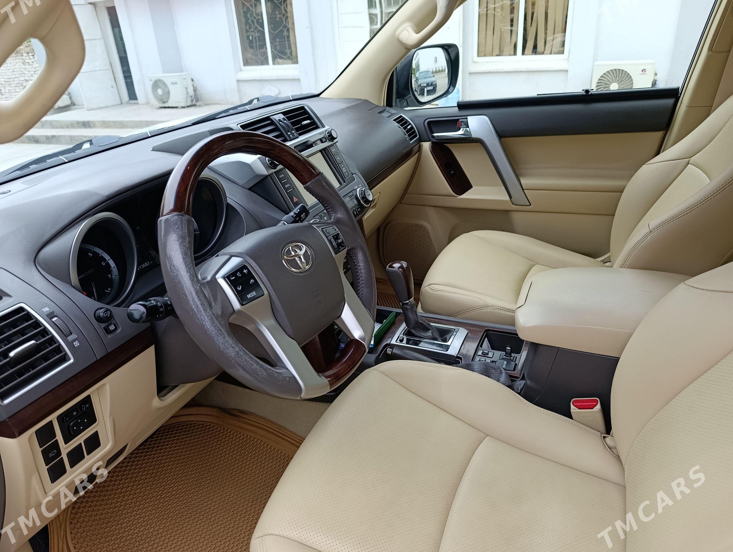 Toyota Land Cruiser Prado 2016 - 750 000 TMT - Туркменабат - img 1