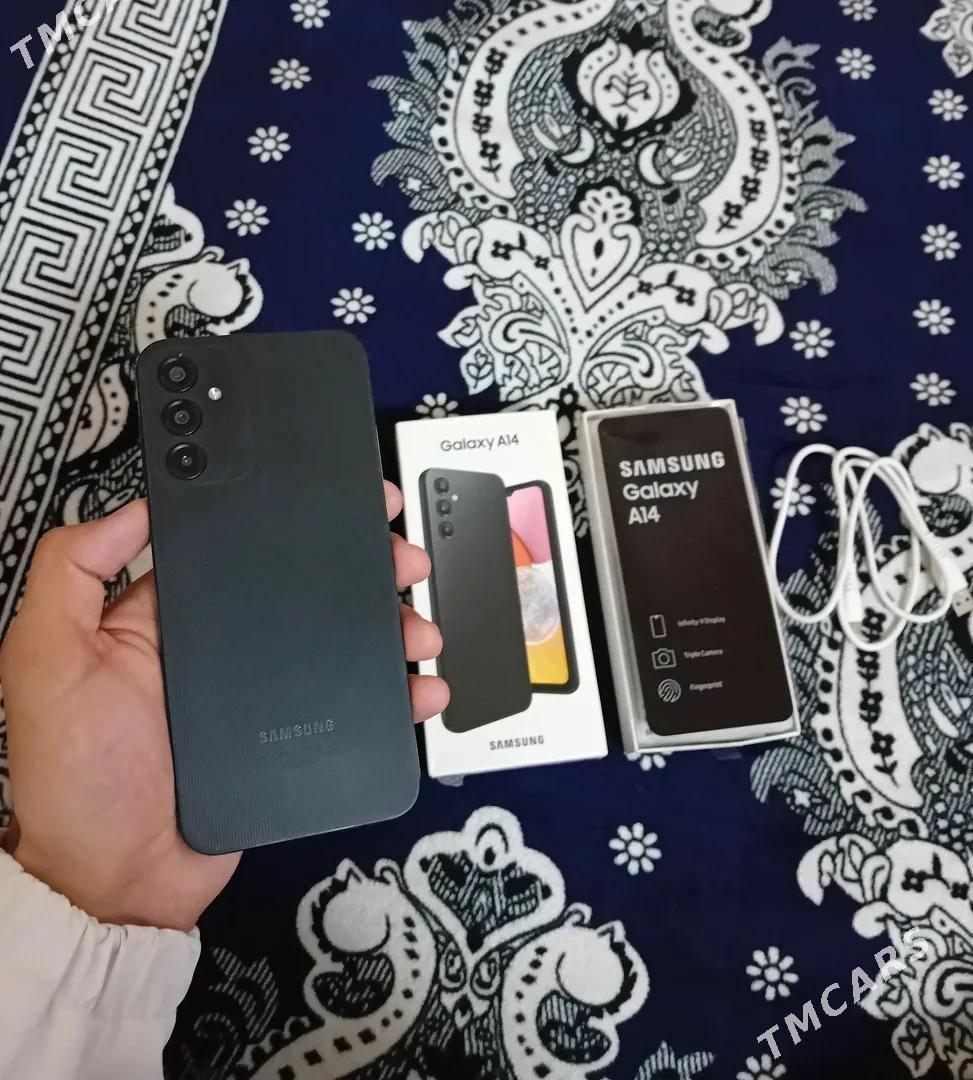SAMSUNG A14 4/64 BLACK - Бахарден - img 1