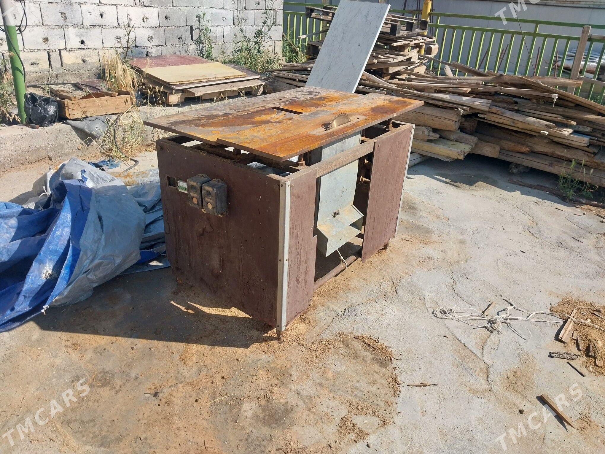 Agaç kesiji enjam - Гёкдепе - img 1