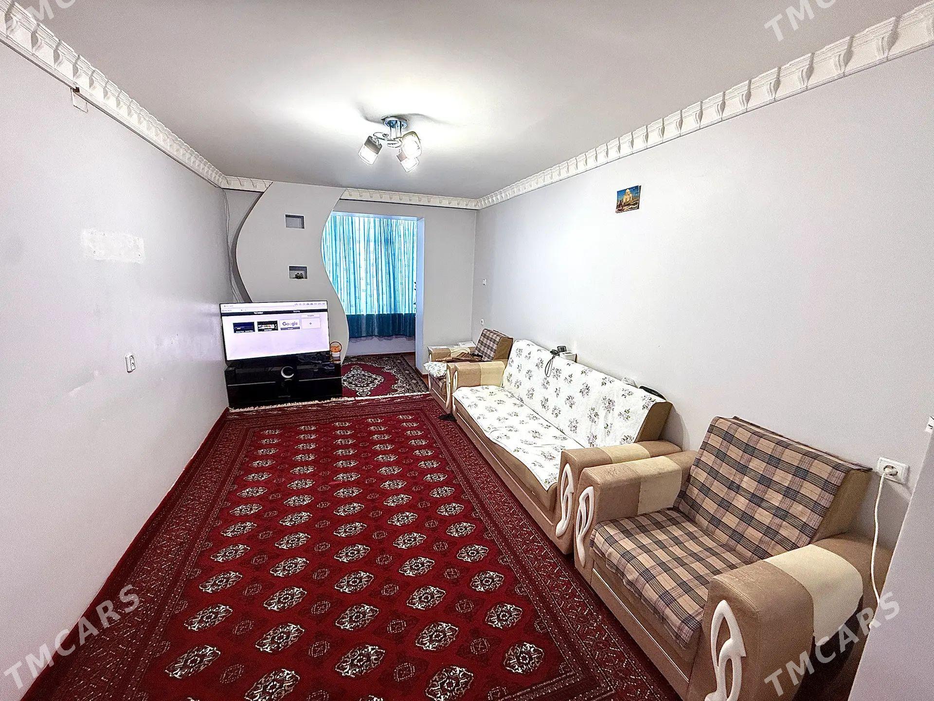 Hitrowka Gyraźdan 4/3 3Kom80m² - Hitrowka - img 1