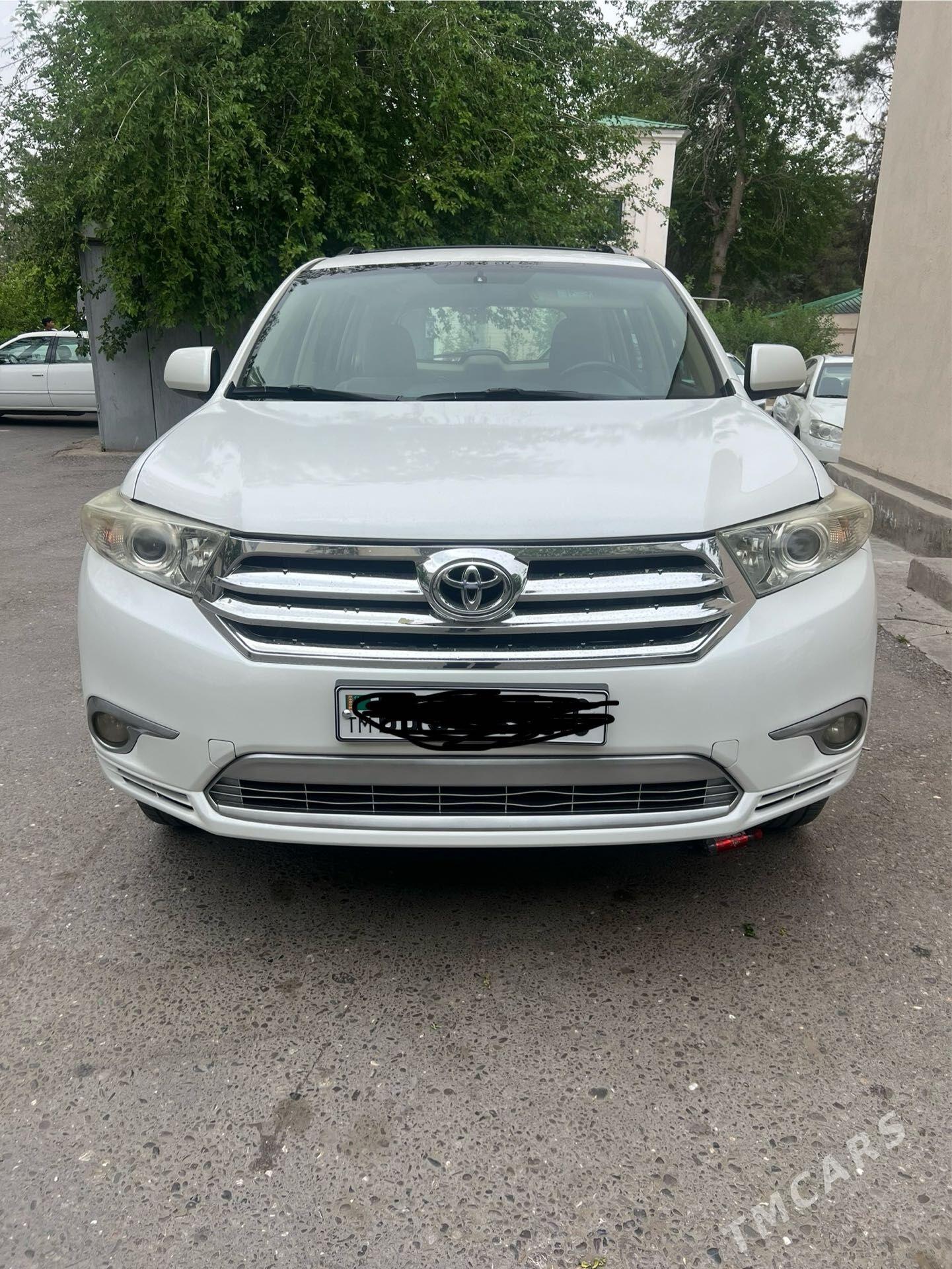 Toyota Highlander 2013 - 370 000 TMT - Ашхабад - img 1