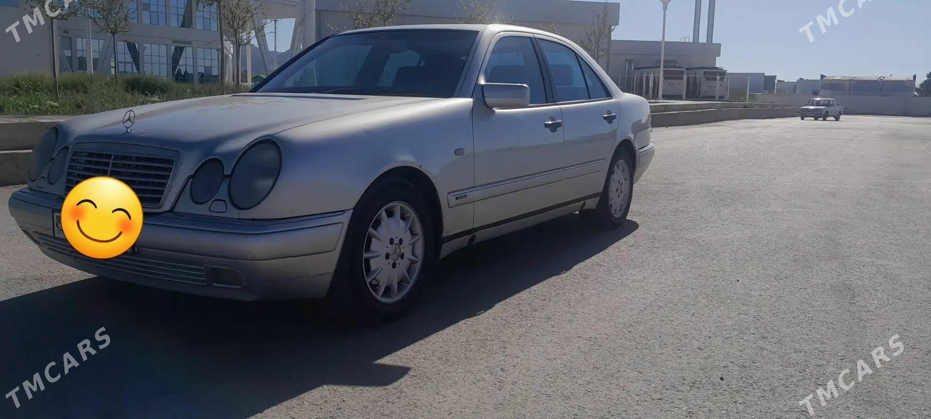 Mercedes-Benz E320 1998 - 110 000 TMT - Balkanabat - img 1