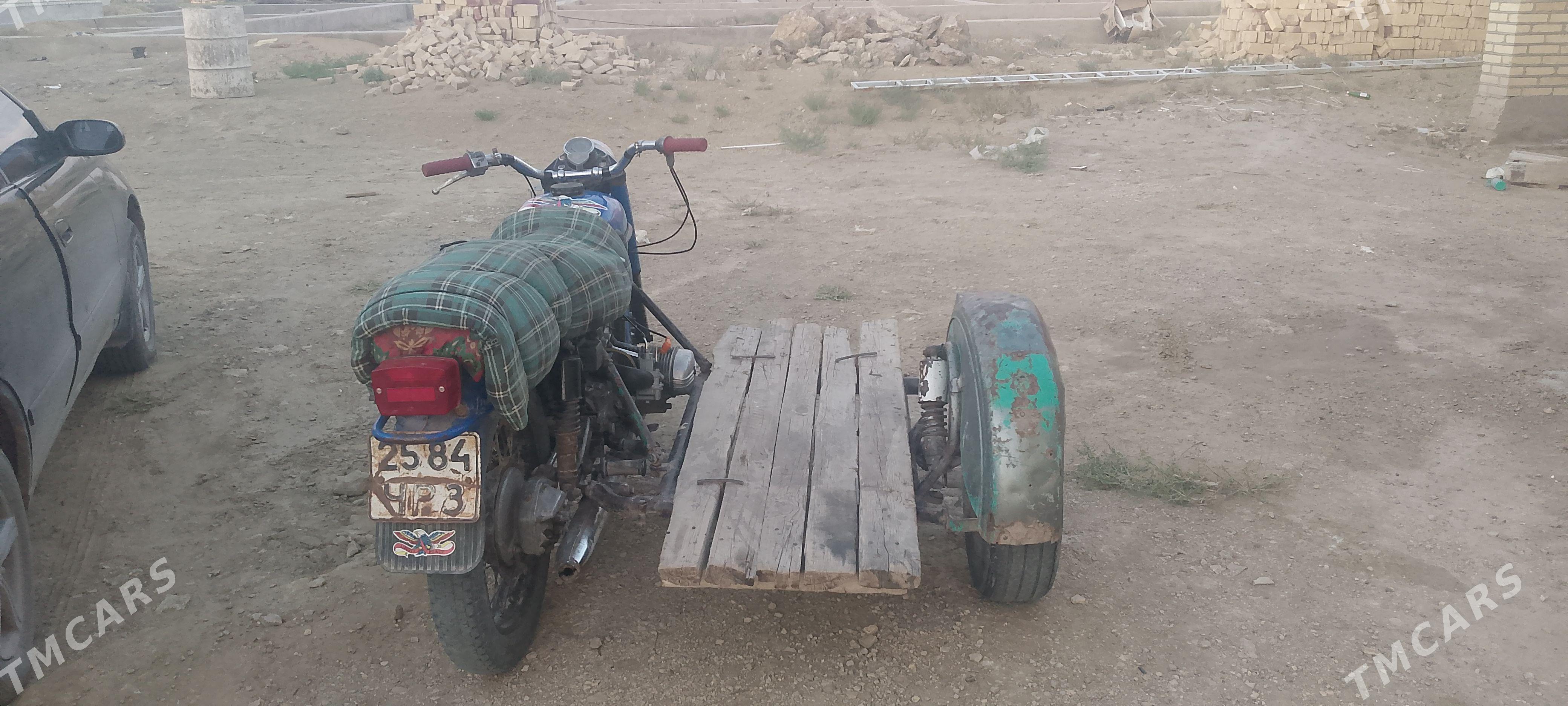 Ural 4320 2002 - 10 000 TMT - Дарганата - img 1