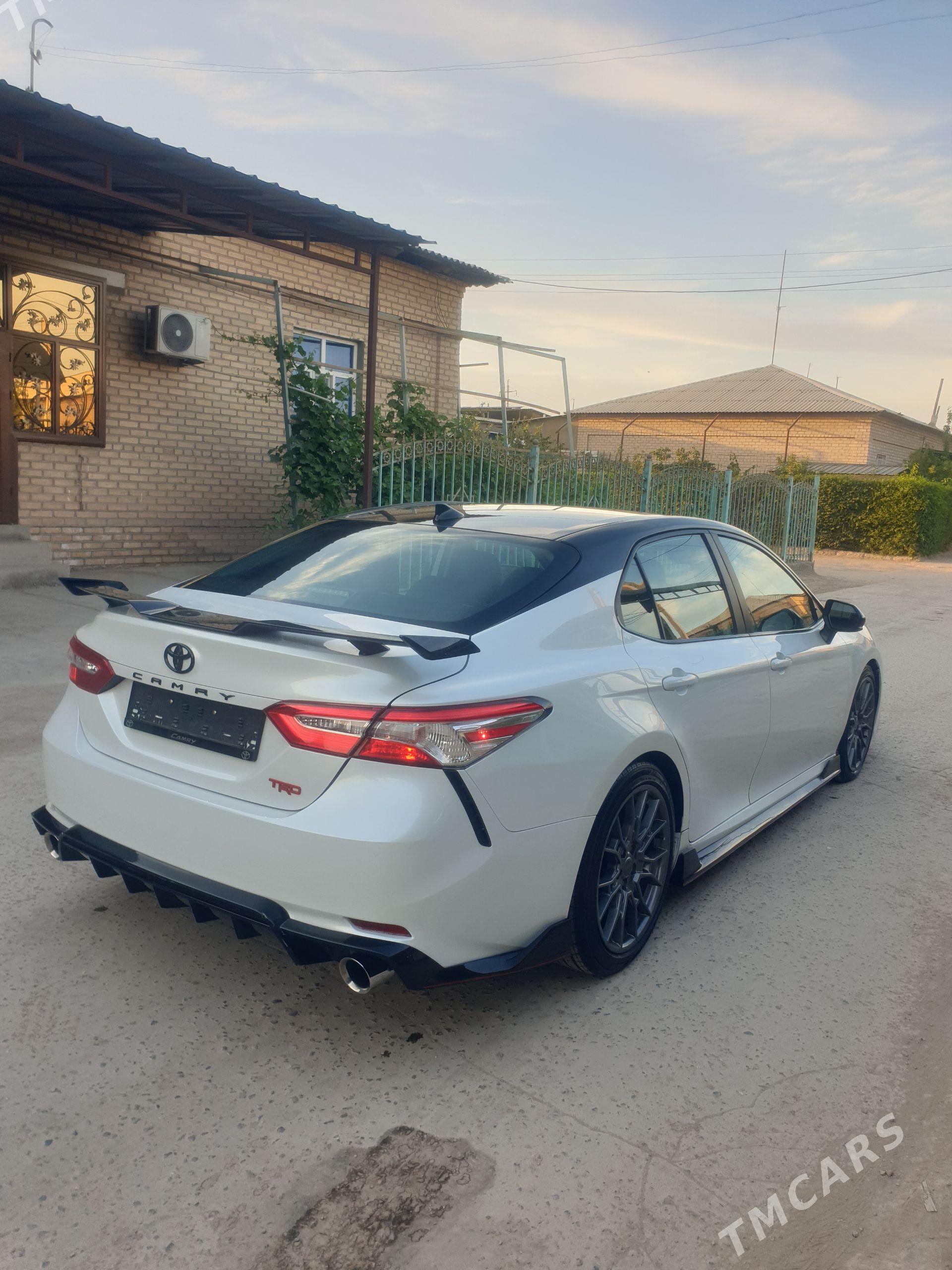 Toyota Camry 2020 - 390 000 TMT - Дашогуз - img 1