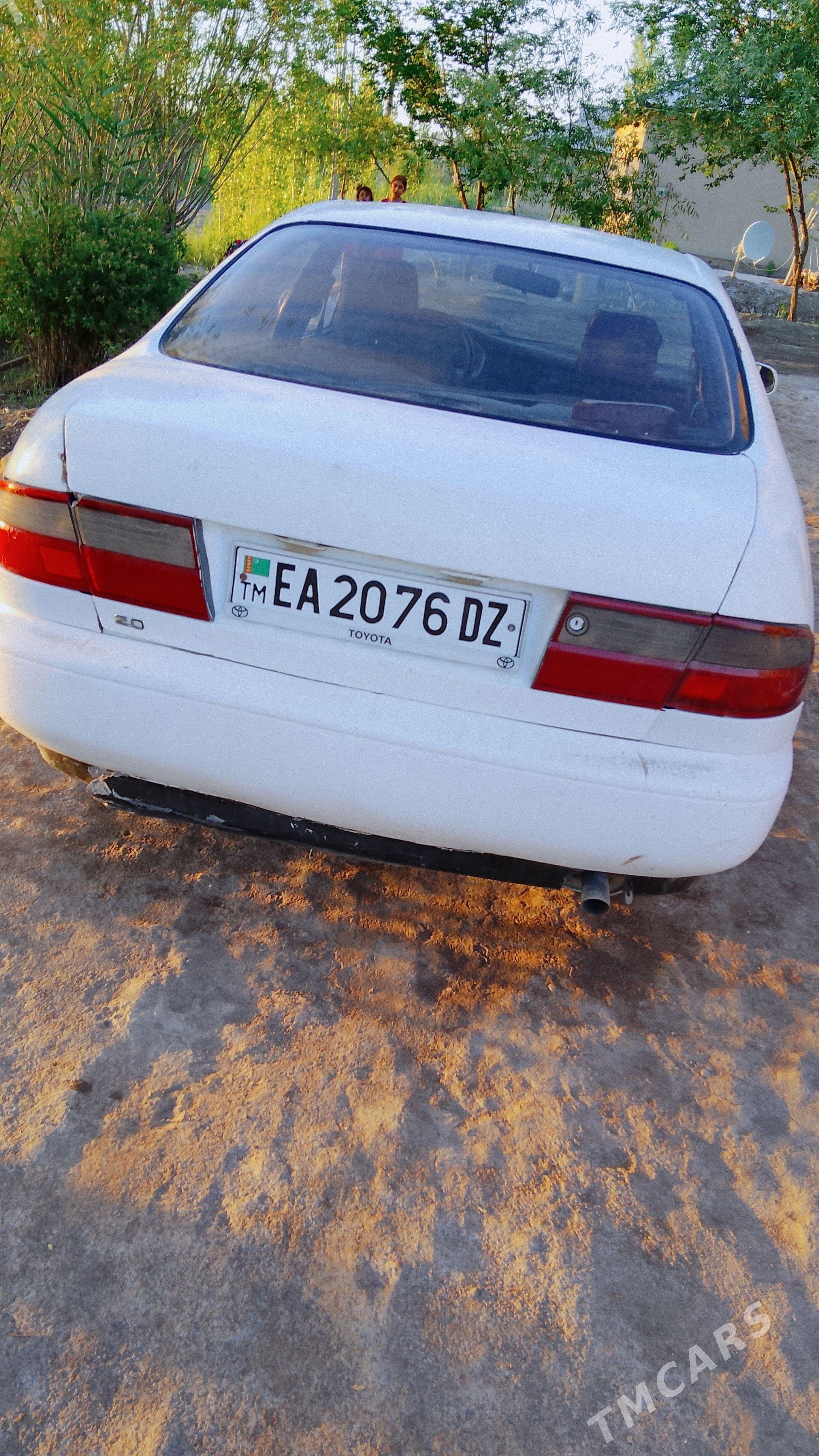 Toyota Corona 1993 - 60 000 TMT - Кёнеургенч - img 1