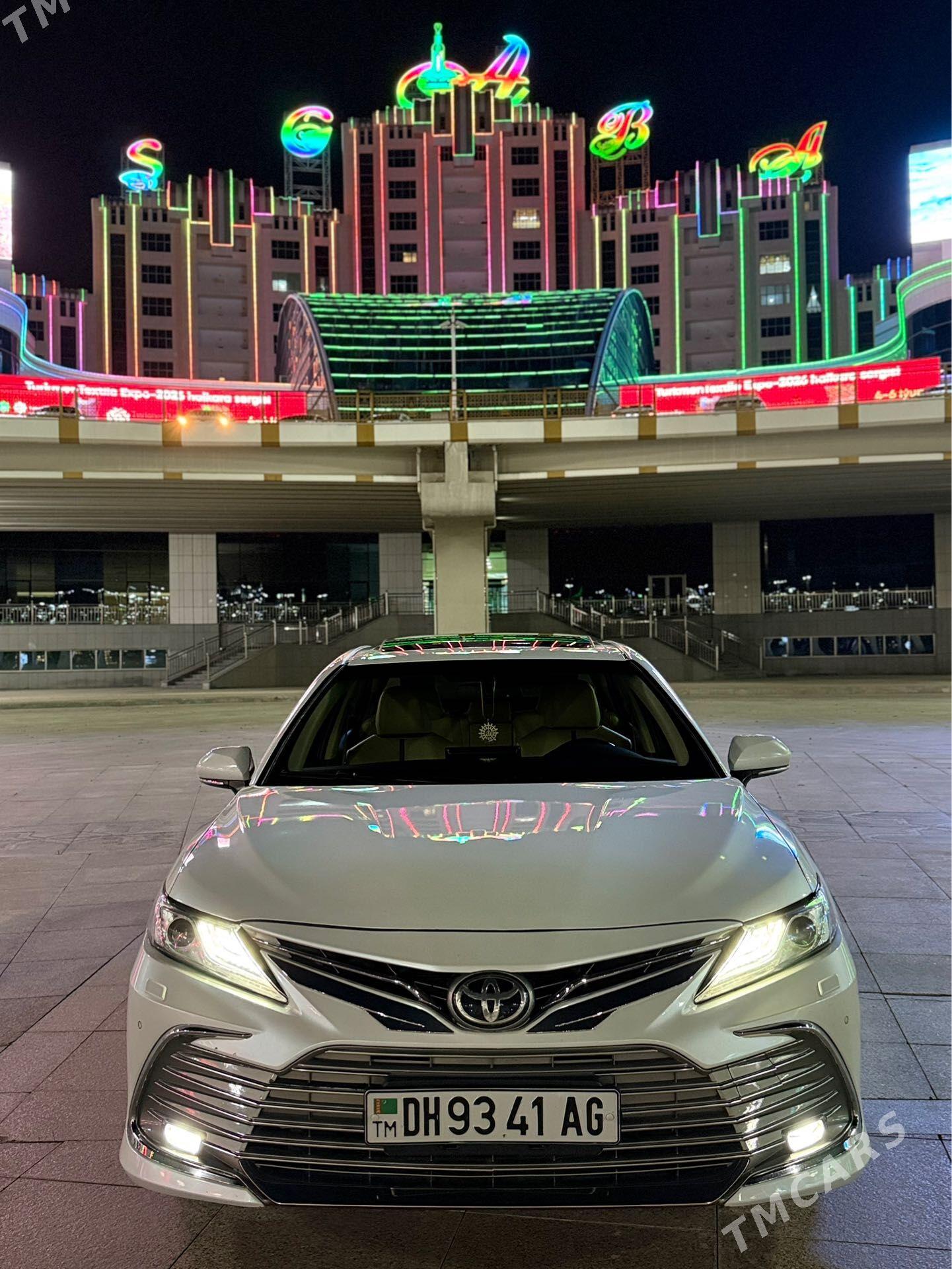 Toyota Camry 2018 - 440 000 TMT - Aşgabat - img 1
