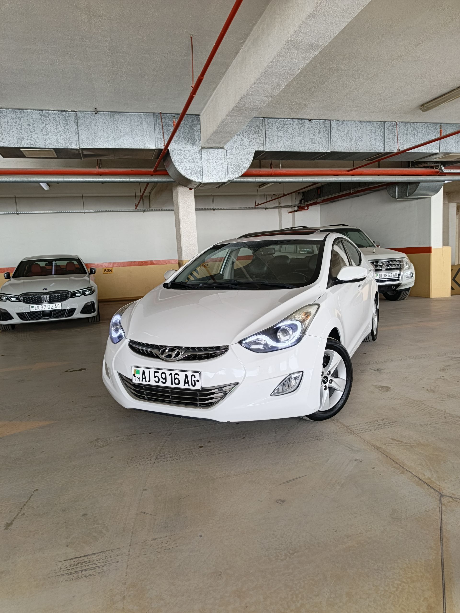 Hyundai Elantra 2012 - 178 000 TMT - Ашхабад - img 1