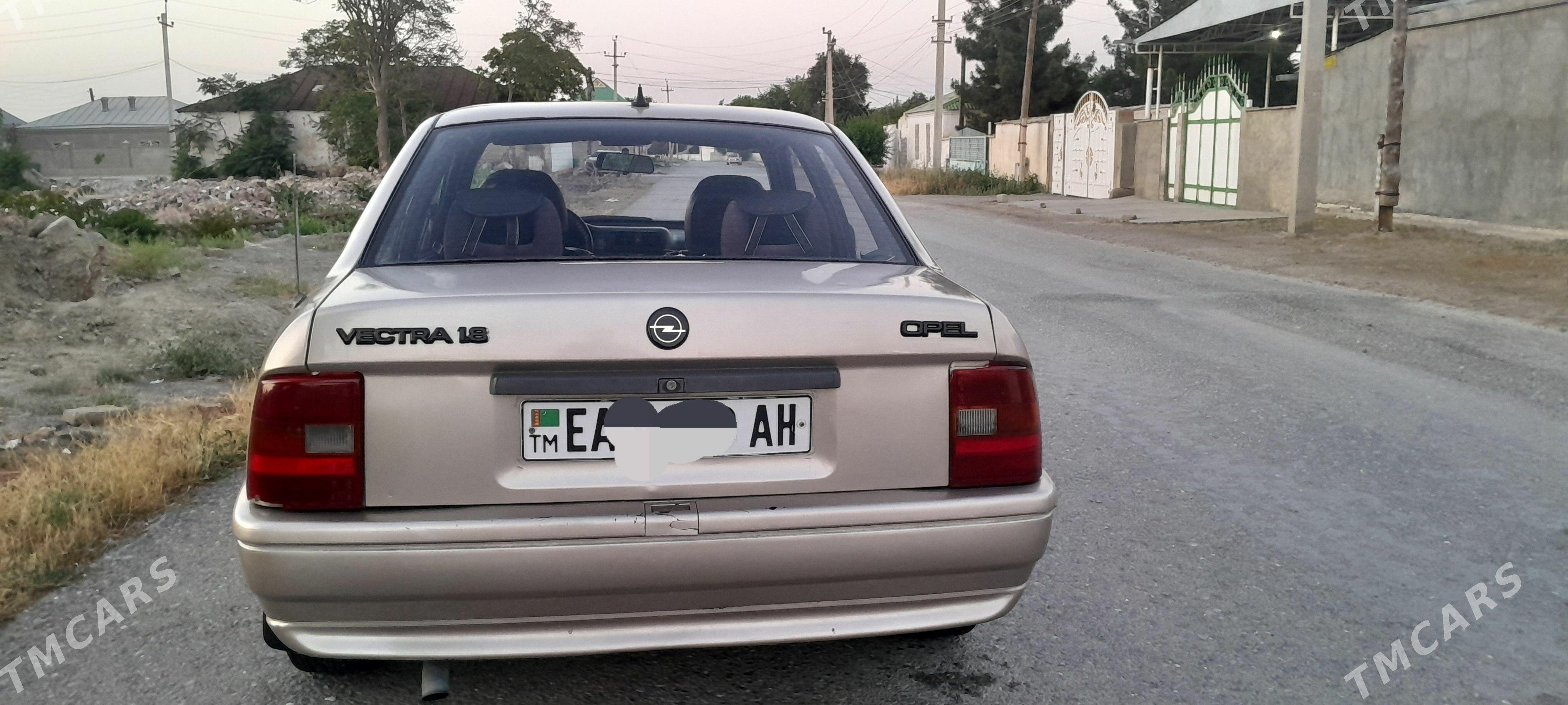 Opel Vectra 1991 - 47 000 TMT - Bäherden - img 1
