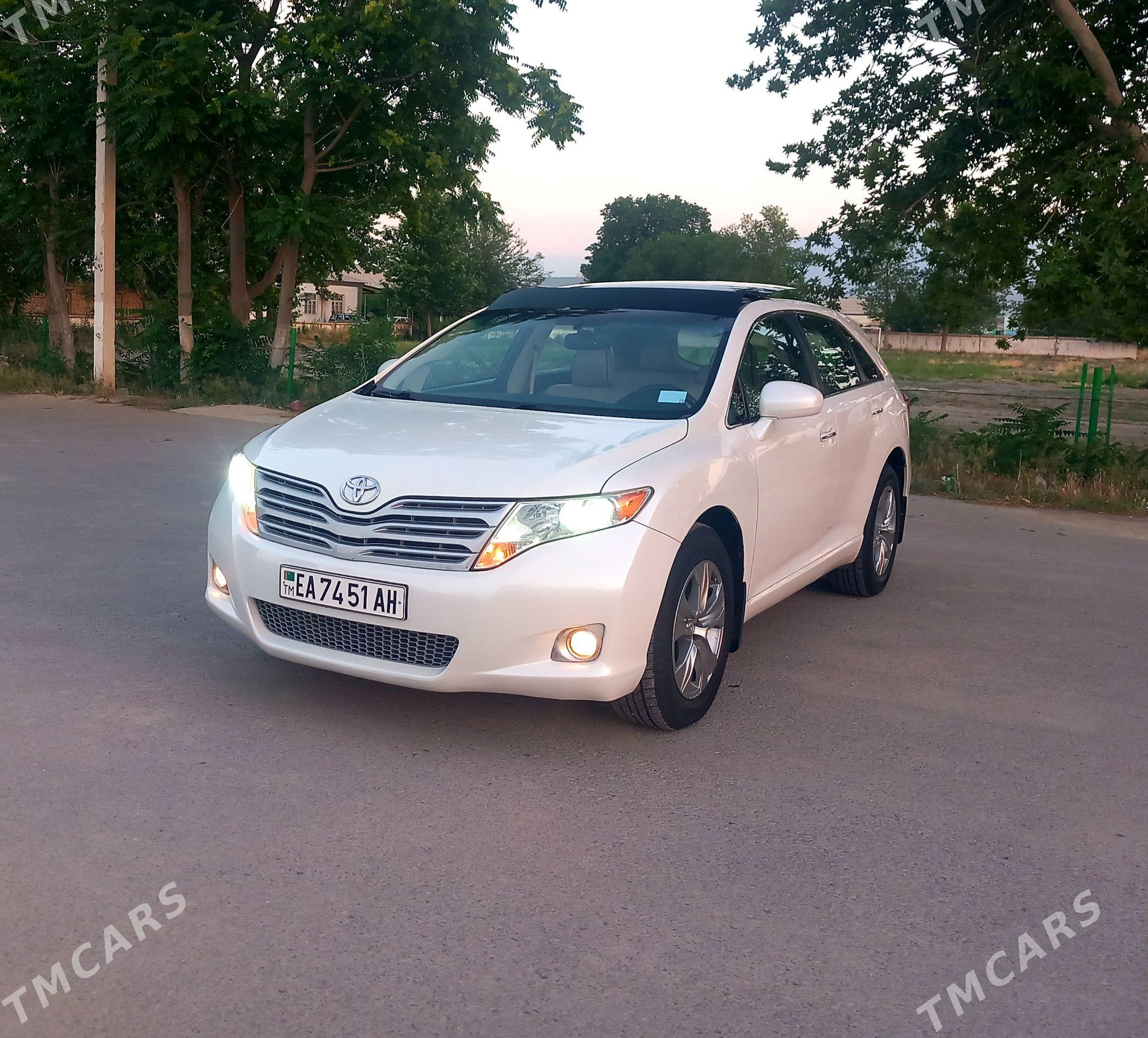 Toyota Venza 2010 - 233 000 TMT - Büzmeýin GRES - img 1