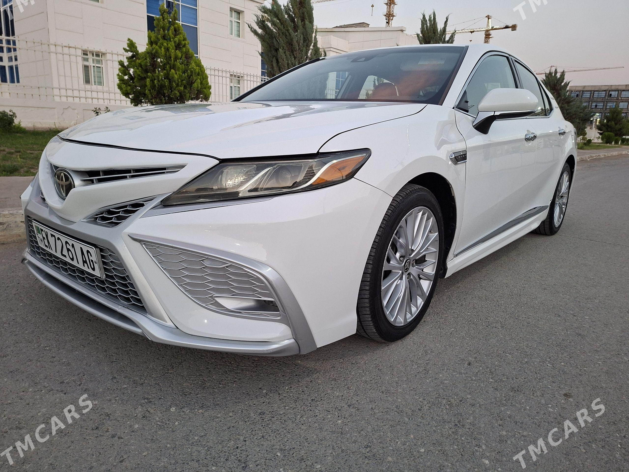 Toyota Camry 2020 - 318 000 TMT - Ашхабад - img 1