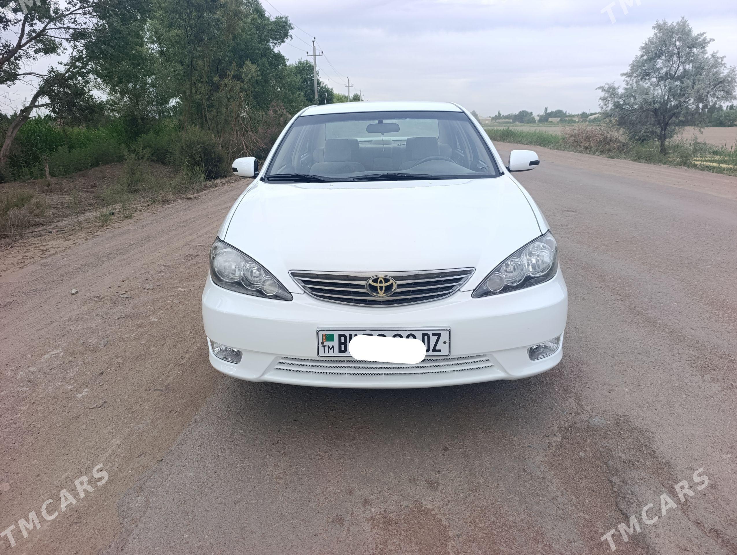 Toyota Camry 2002 - 200 000 TMT - Гурбансолтан Едже - img 1