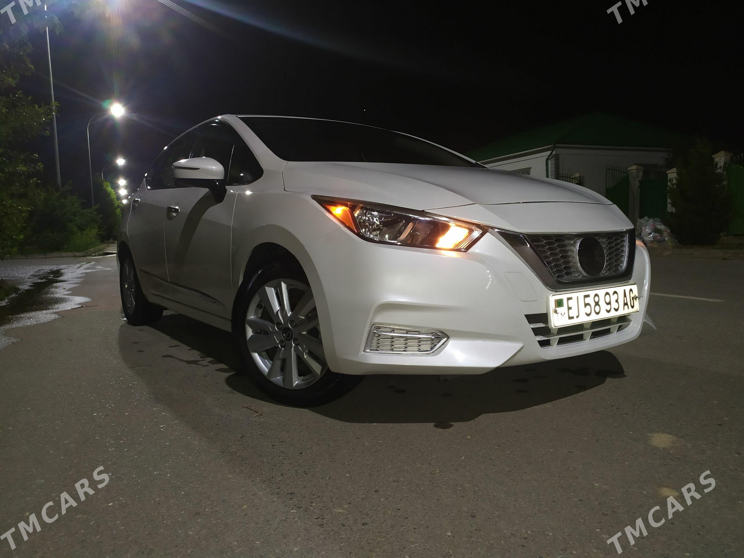 Nissan Versa 2021 - 195 000 TMT - Тязе заман - img 1