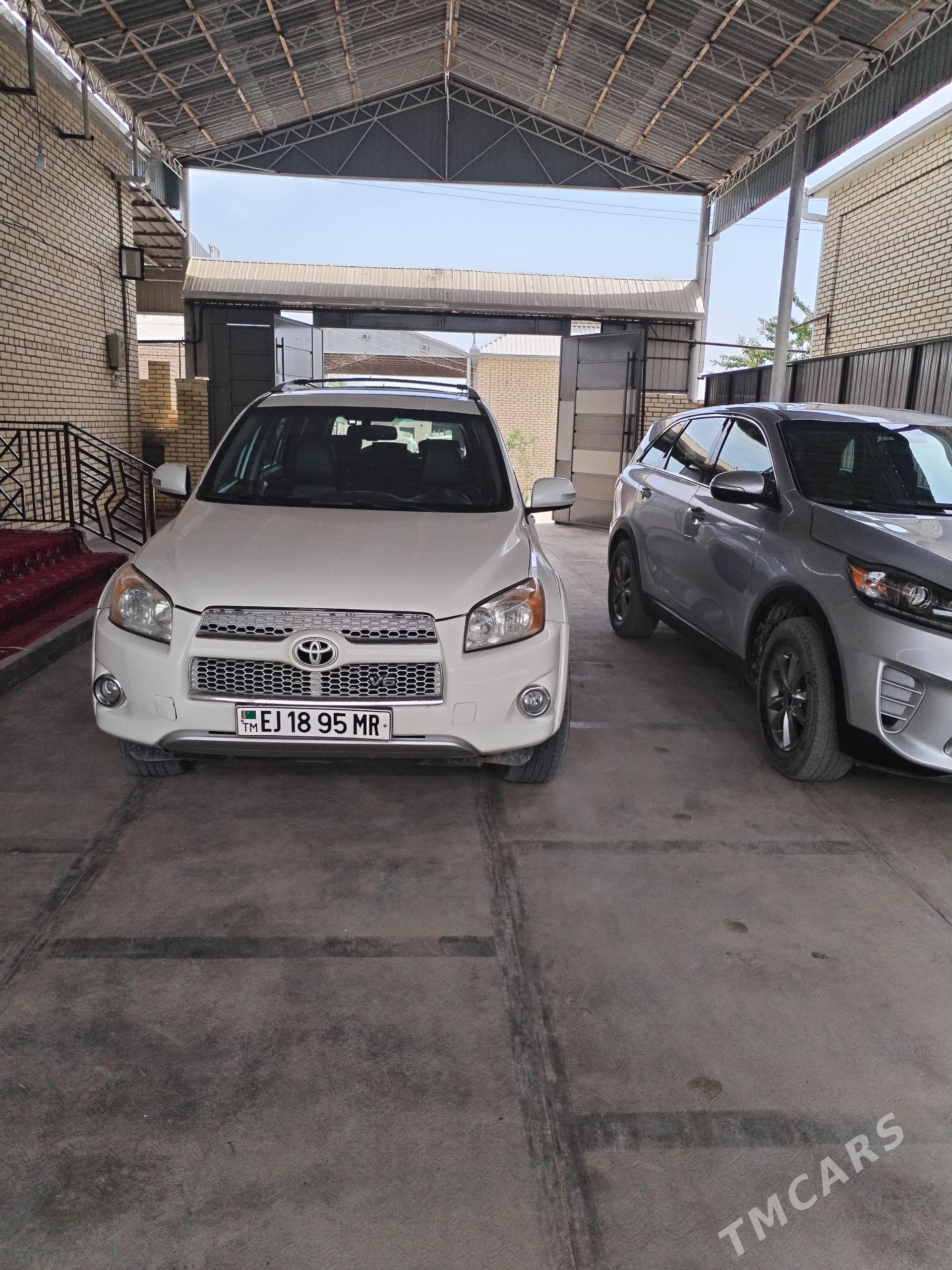 Toyota RAV4 2009 - 190 000 TMT - Мургап - img 1