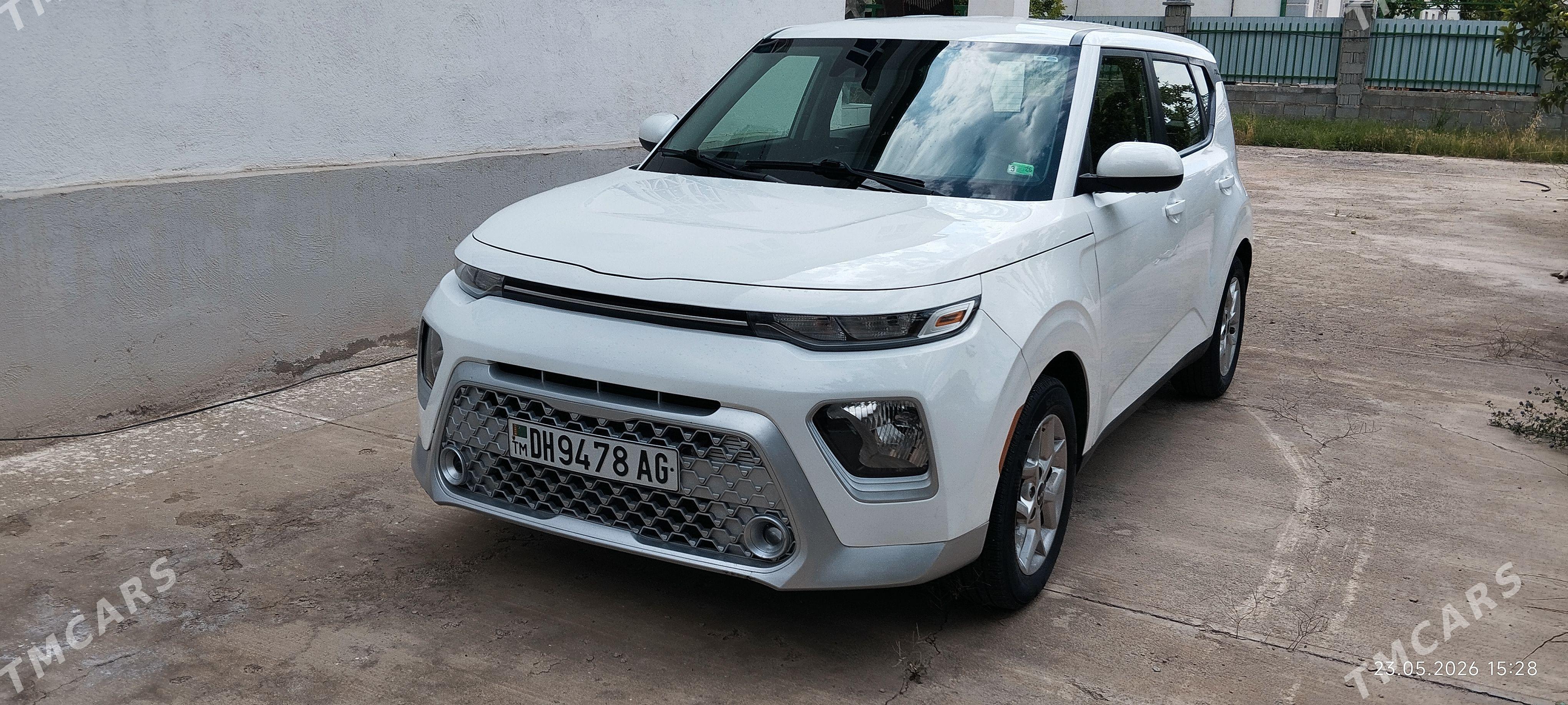 Kia Soul 2022 - 230 000 TMT - Täze zaman - img 1