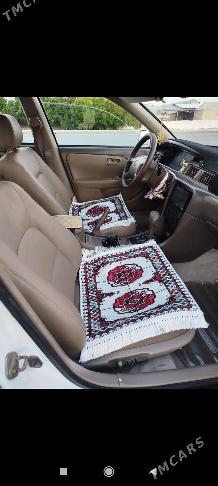 Toyota Camry 1999 - 155 000 TMT - Мары - img 1