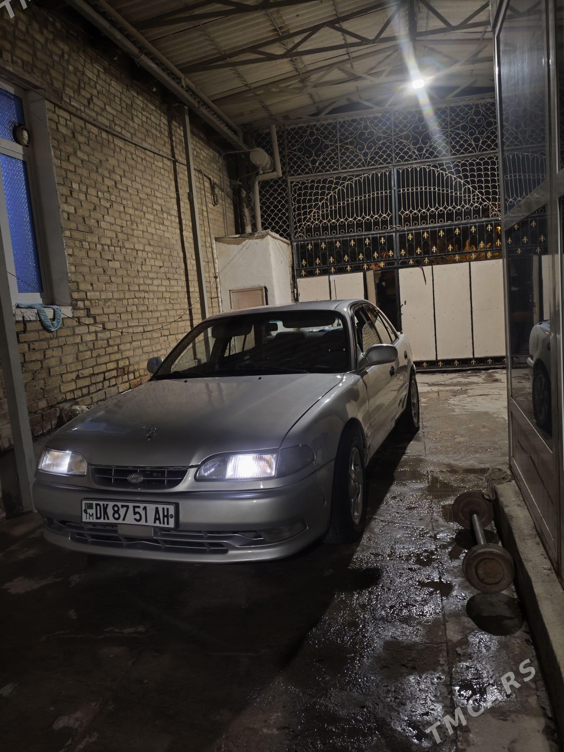 Hyundai Sonata 1995 - 42 000 TMT - Теджен - img 1