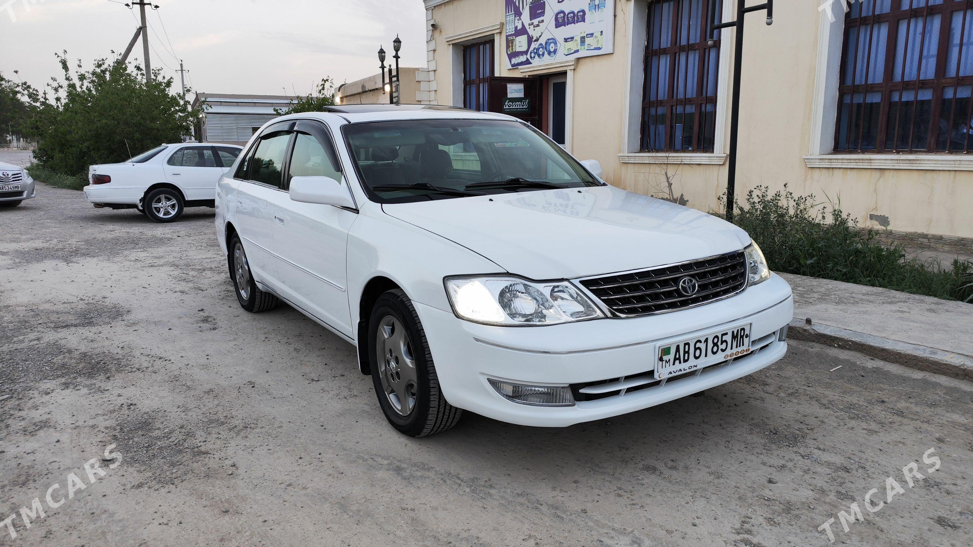 Toyota Avalon 2001 - 220 000 TMT - Мары - img 1