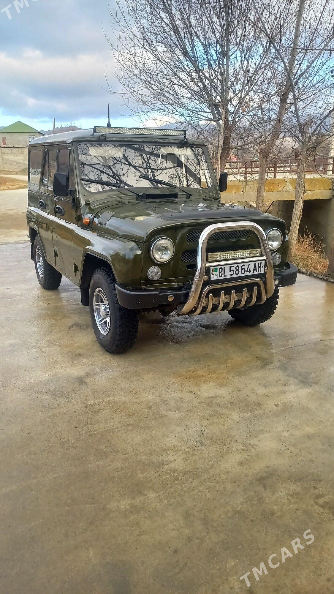UAZ 469 2000 - 80 000 TMT - Бахарден - img 1