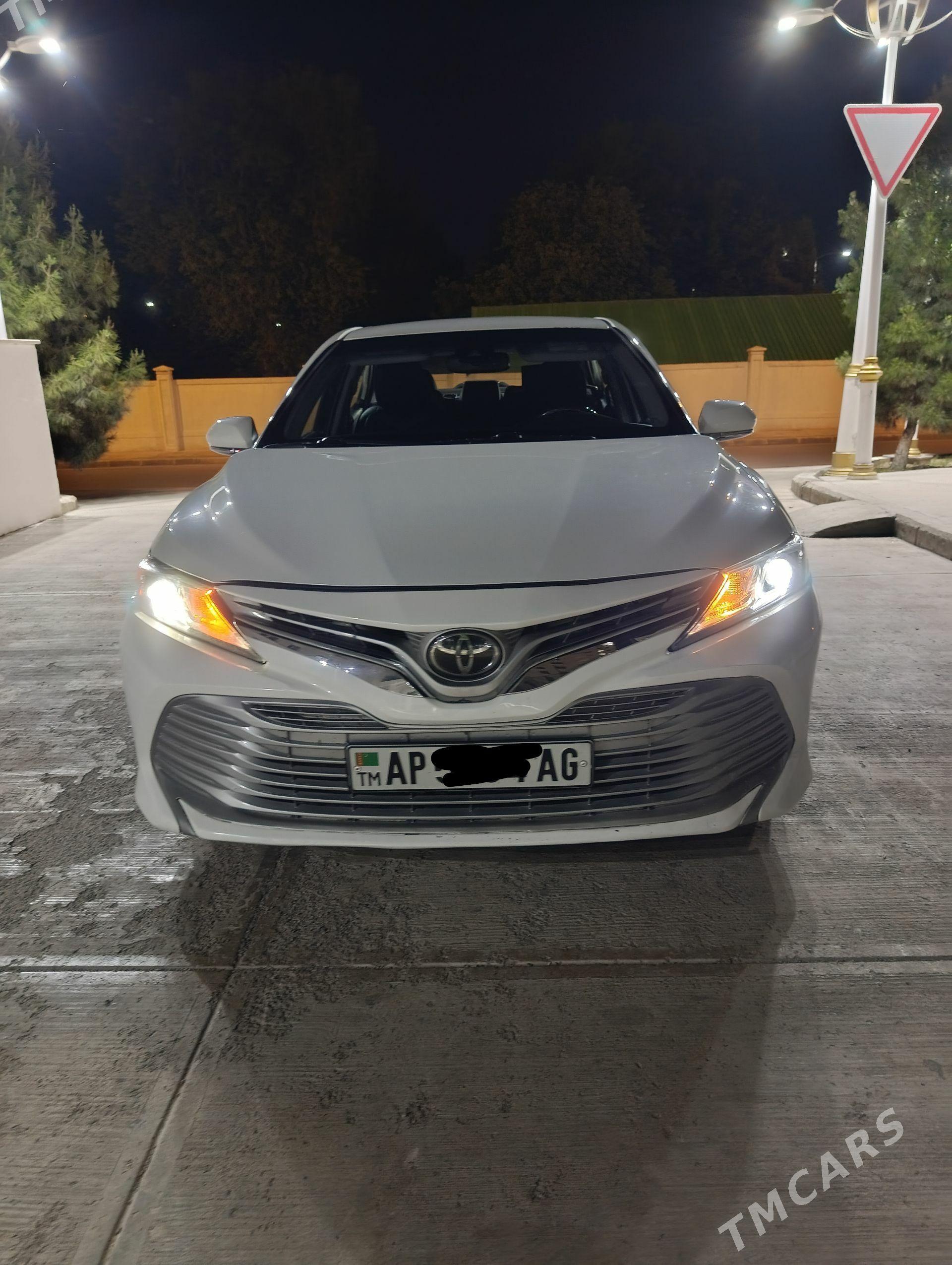 Toyota Camry 2019 - 270 000 TMT - Aşgabat - img 1
