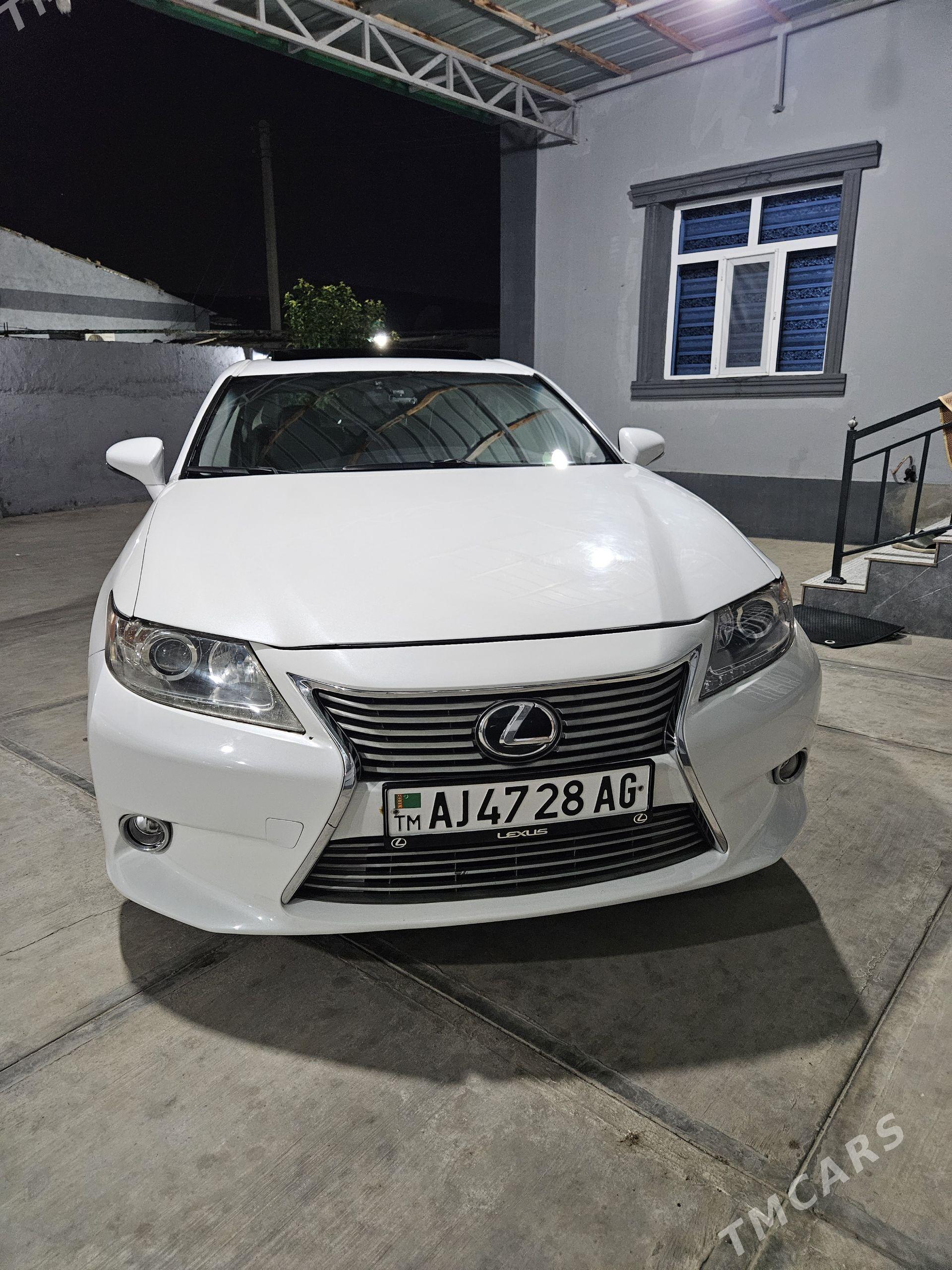 Lexus ES 350 2013 - 335 000 TMT - Gurtly - img 1
