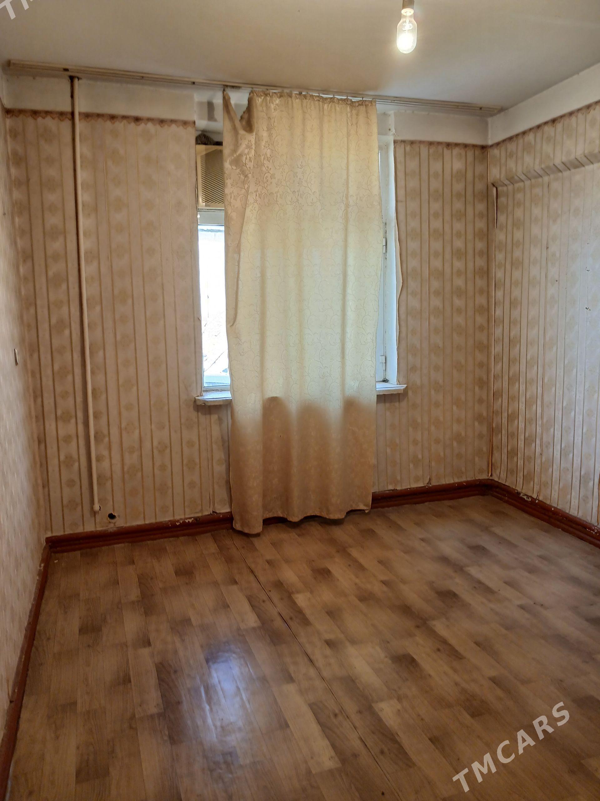 3-kom 1-etž RADOM - Туркменбаши - img 1