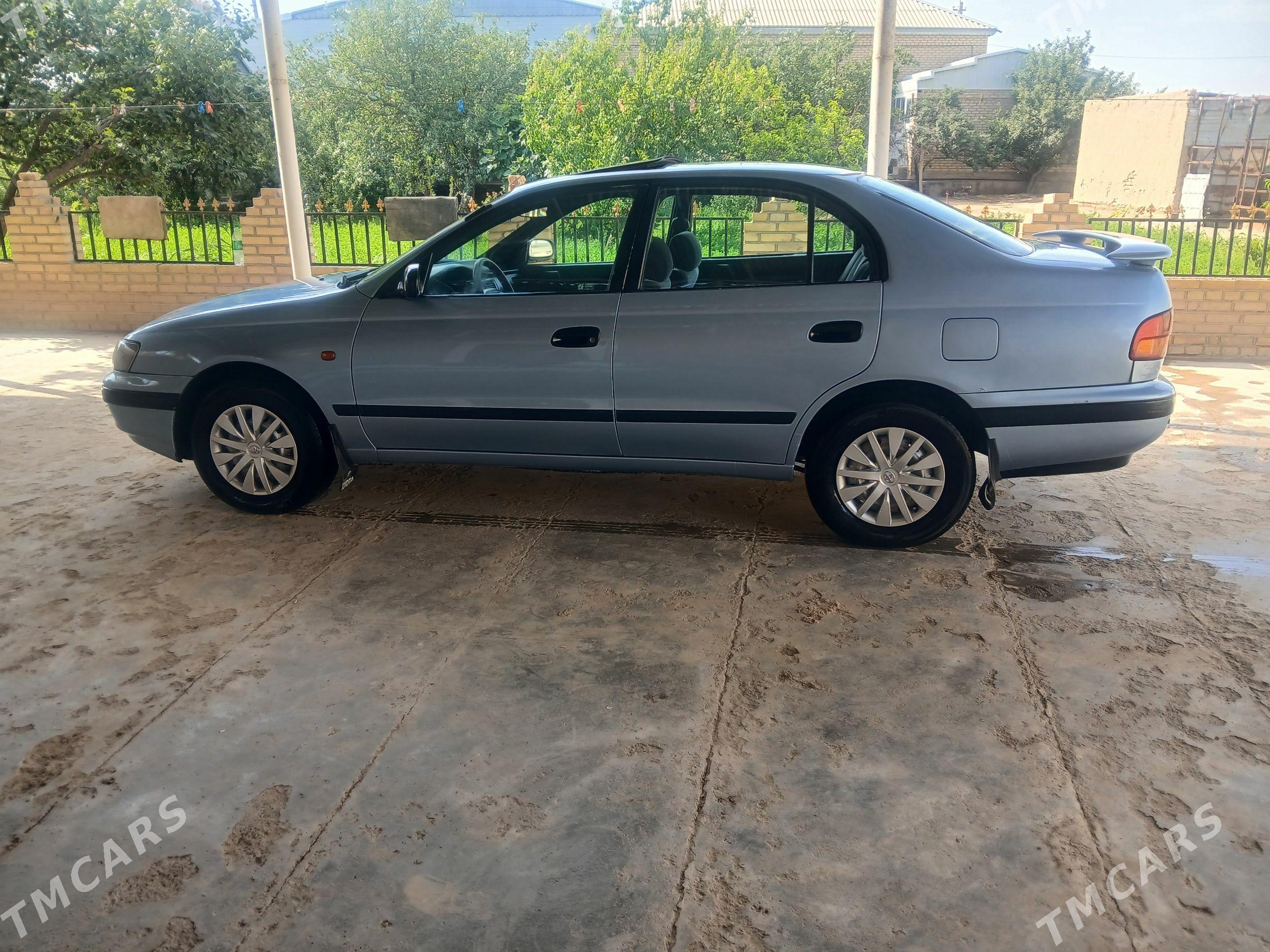 Toyota Carina 1995 - 95 000 TMT - Мары - img 1