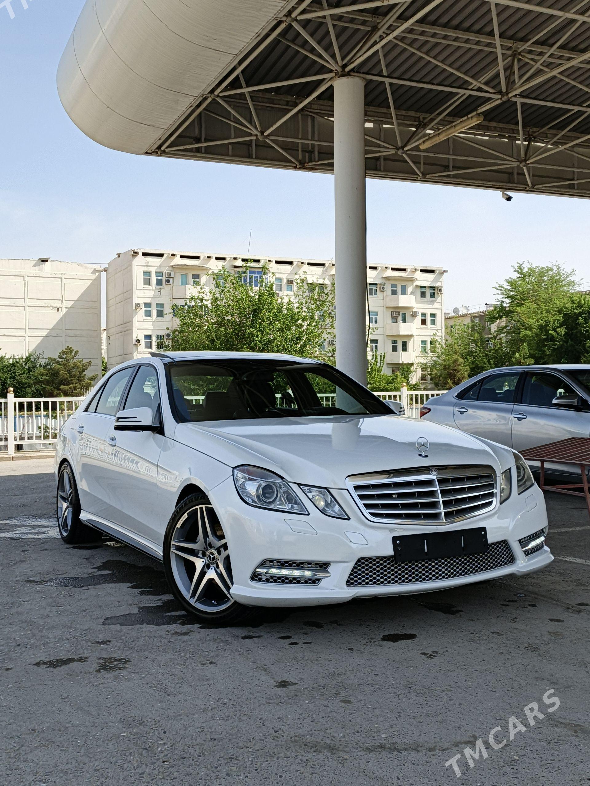 Mercedes-Benz W212 2009 - 256 000 TMT - Ашхабад - img 1
