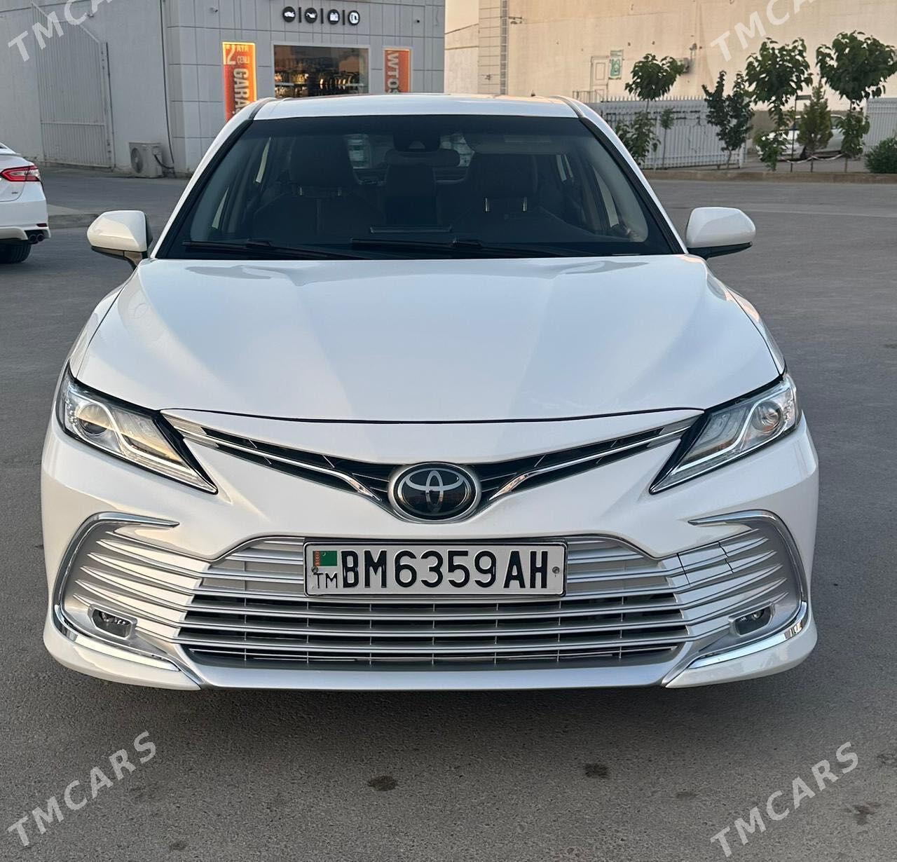 Toyota Camry 2022 - 345 000 TMT - Aşgabat - img 1