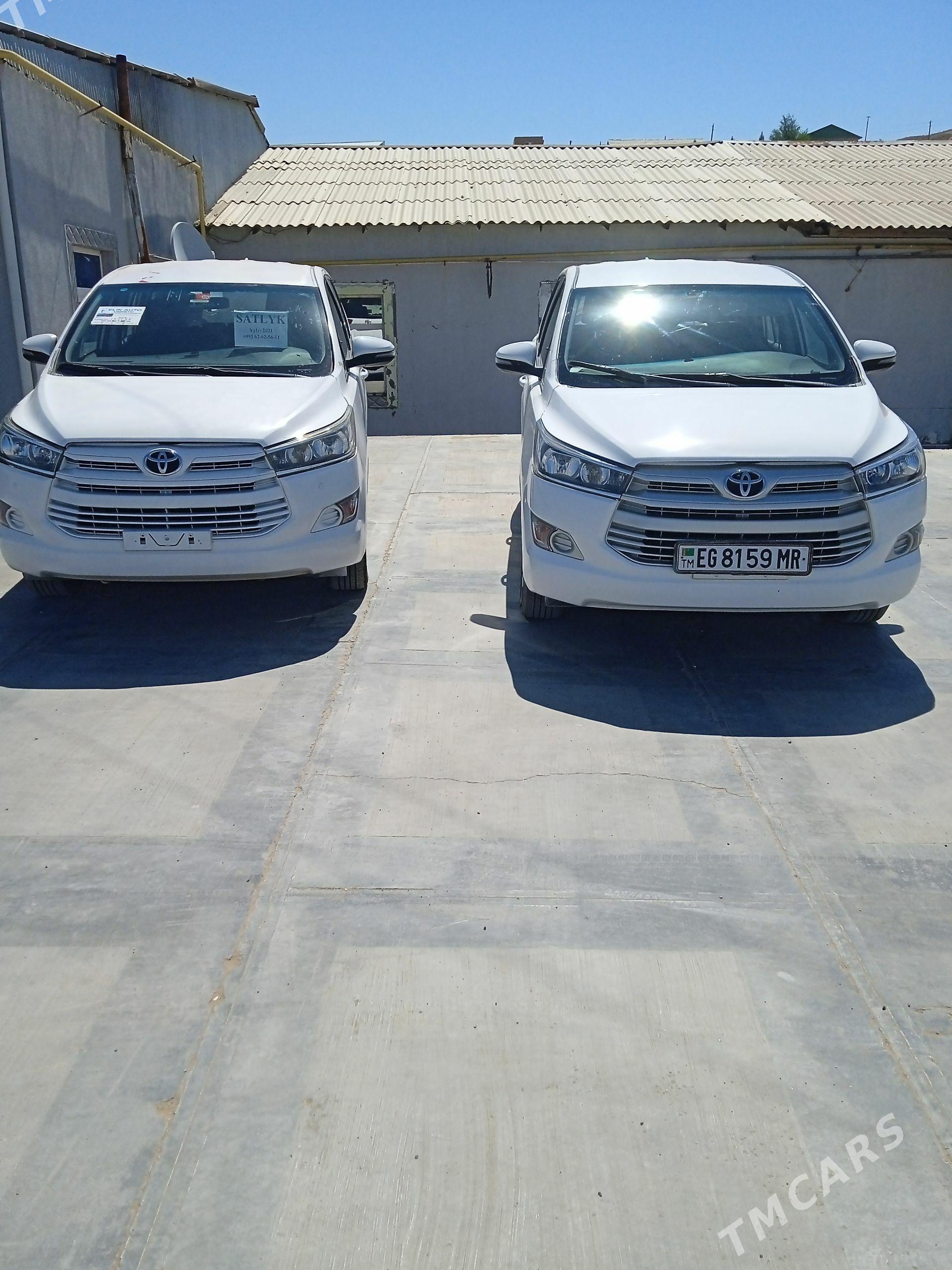 Toyota Innova 2021 - 260 000 TMT - Керки - img 1