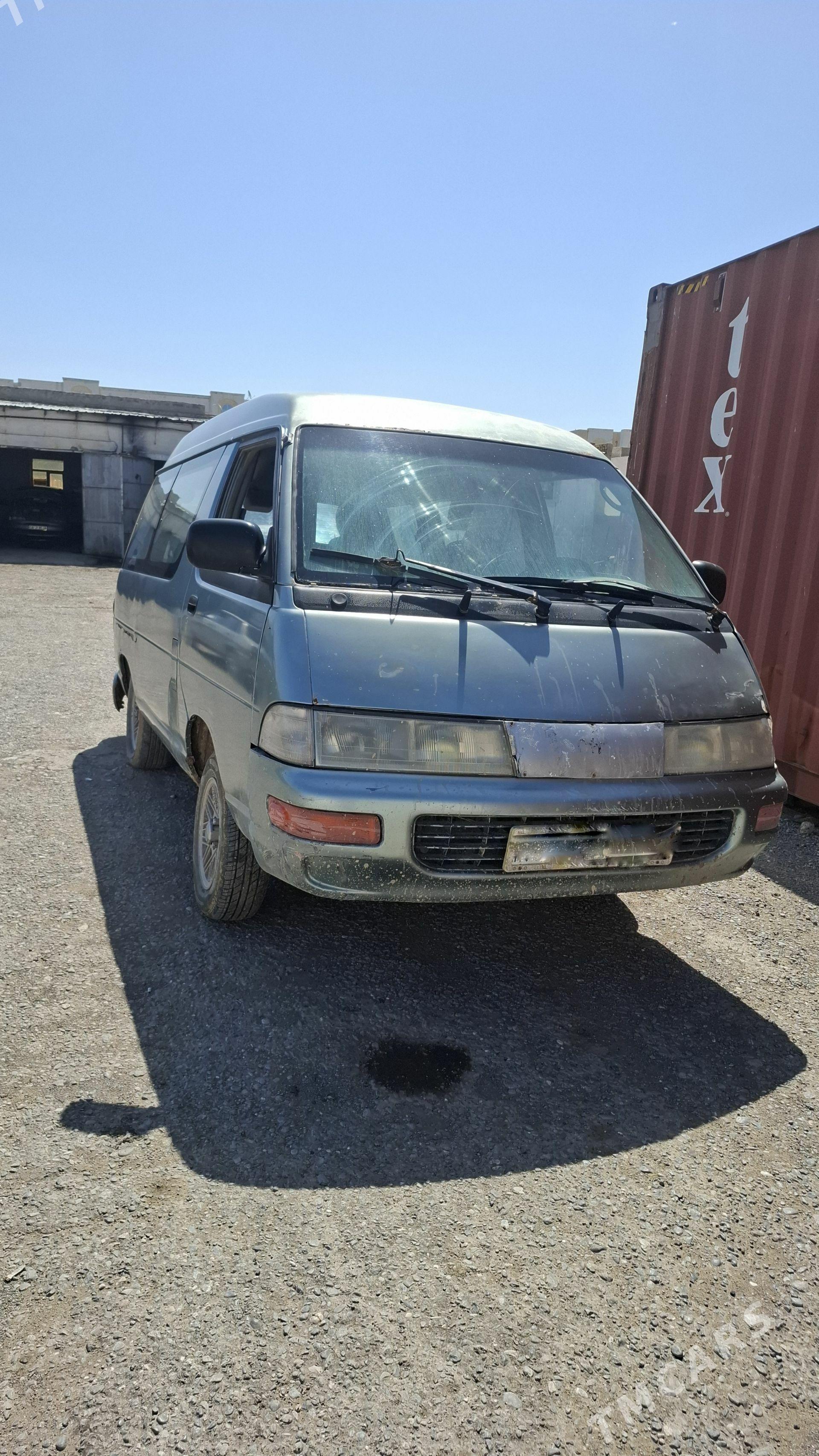Toyota Town Ace 1995 - 10 000 TMT - Seýdi - img 1