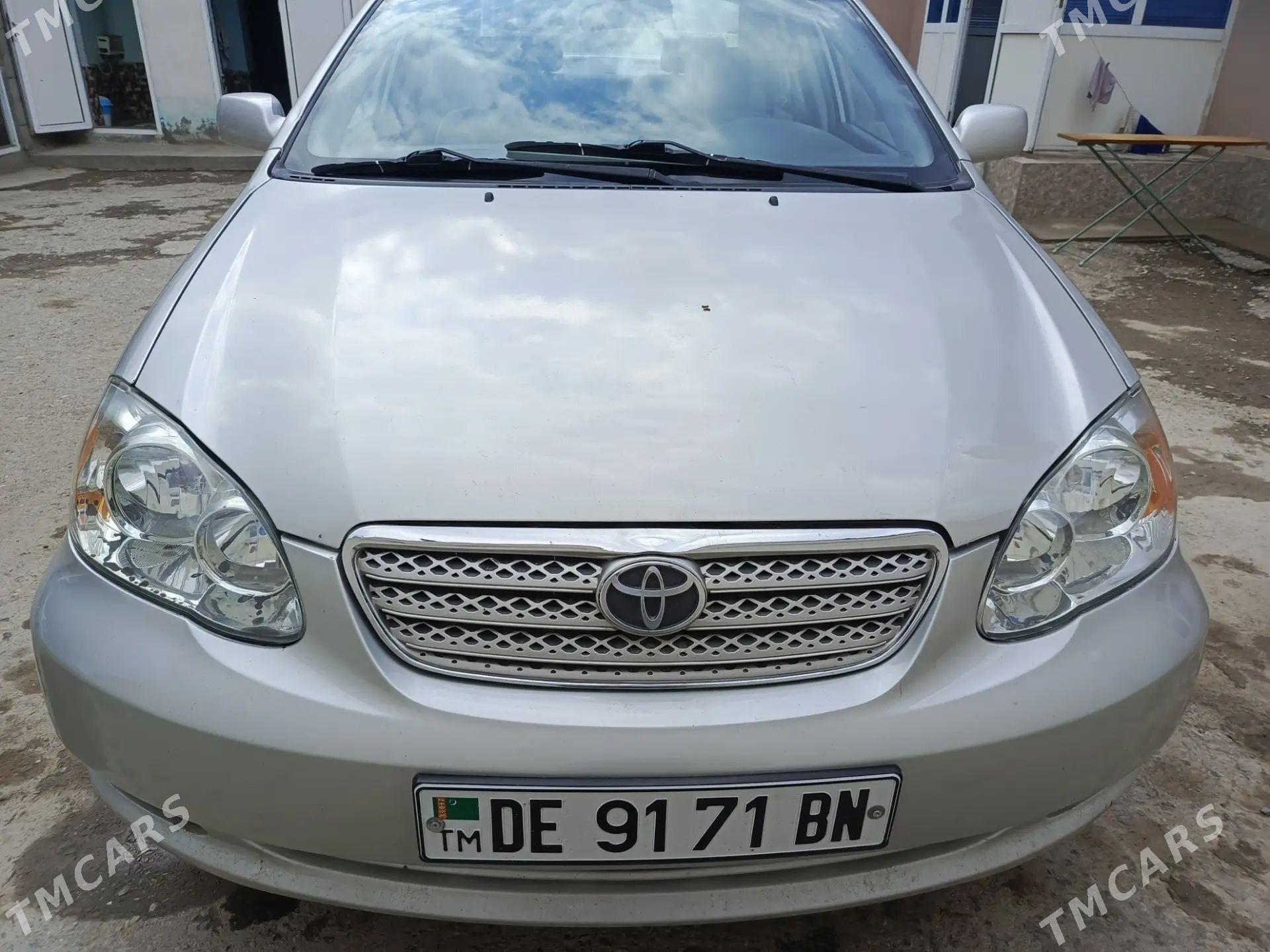 Toyota Corolla 2004 - 125 000 TMT - Гызыларбат - img 1