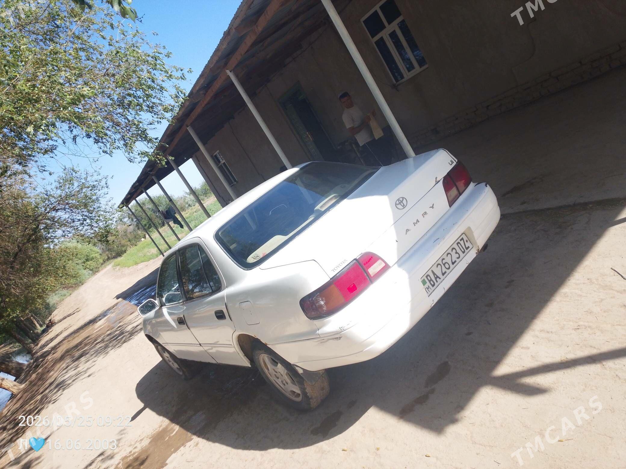 Toyota Camry 1996 - 75 000 TMT - Akdepe - img 1