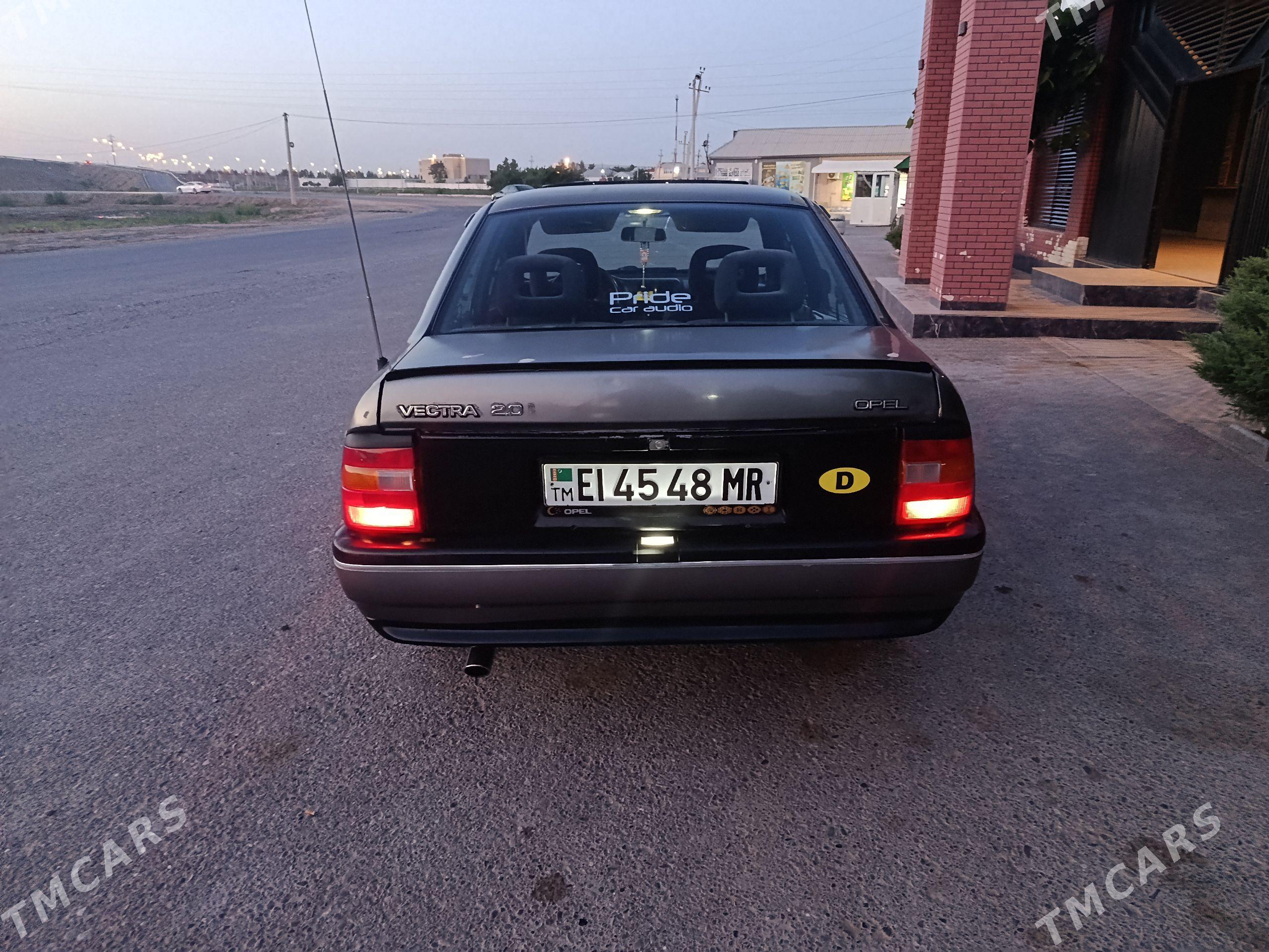 Opel Vectra 1990 - 40 000 TMT - Mary - img 1