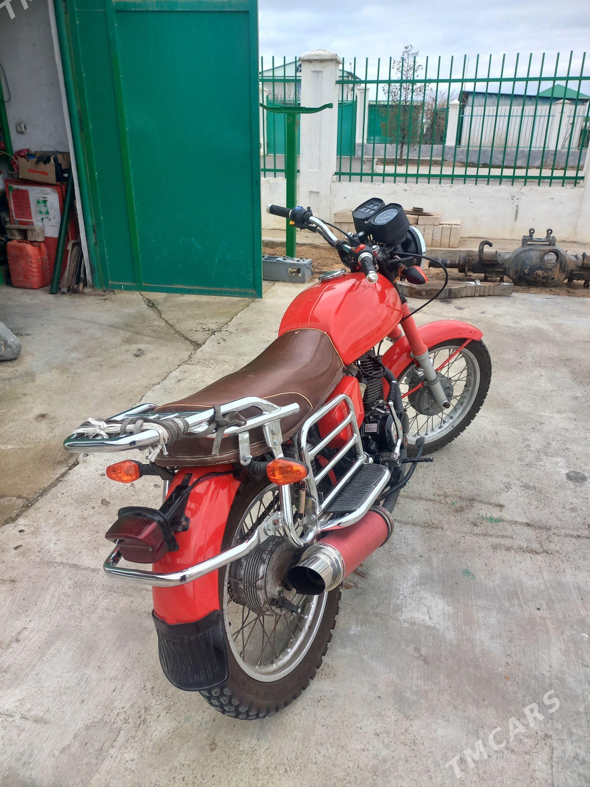 Fekon FK200-14G 2004 - 15 000 TMT - Тязе заман - img 1