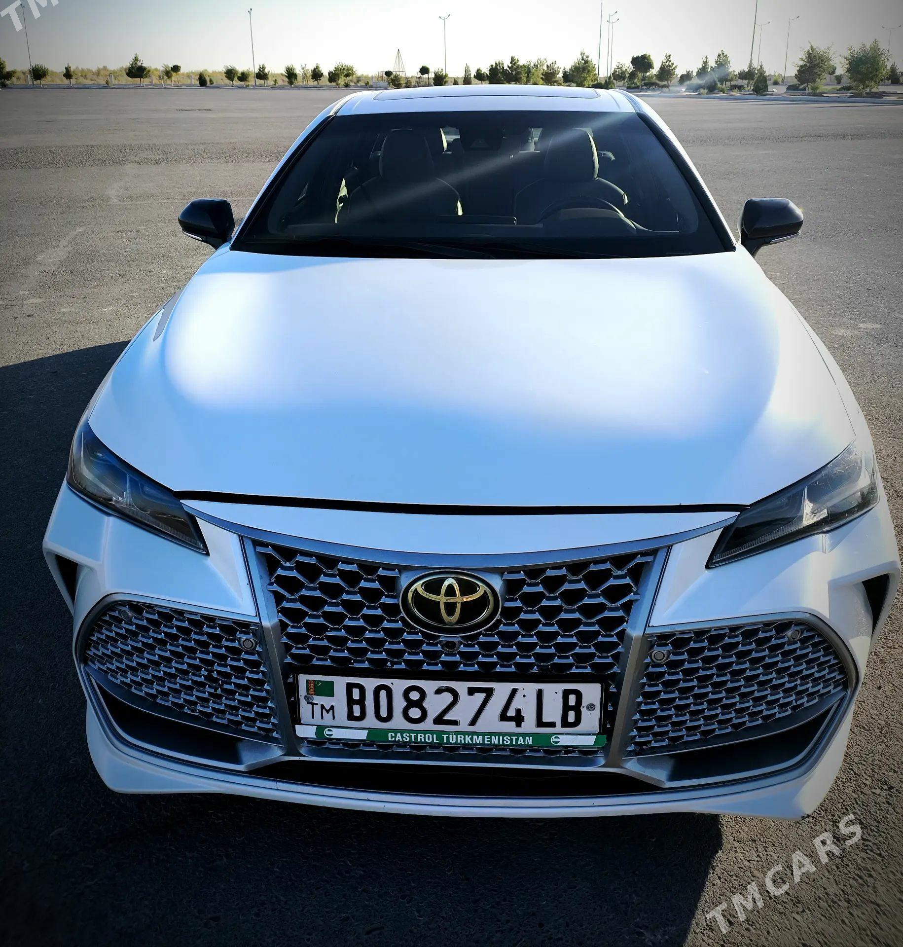 Toyota Avalon 2019 - 480 000 TMT - Чарджоу - img 1