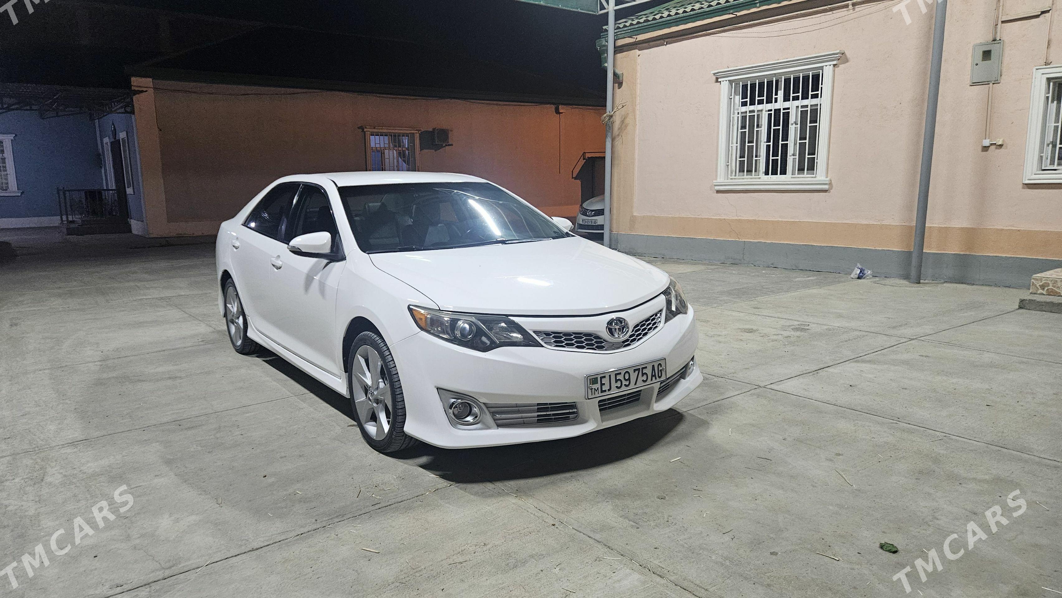 Toyota Camry 2013 - 269 000 TMT - Aşgabat - img 1