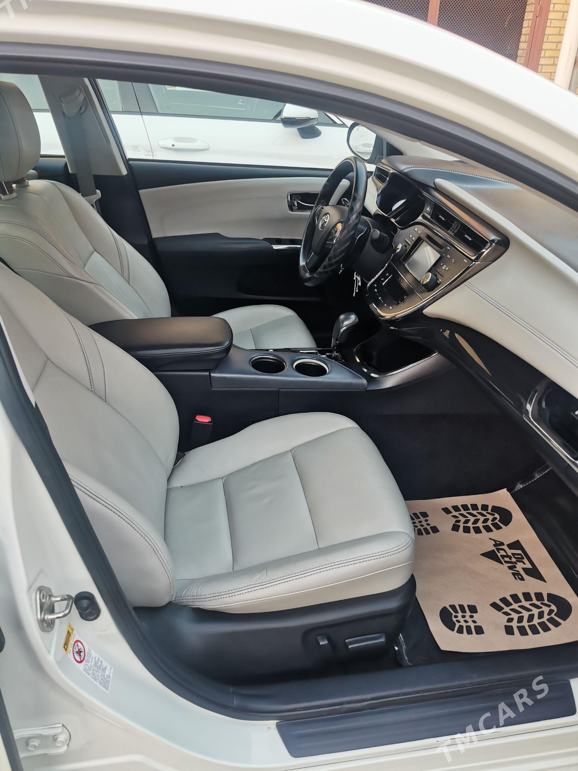 Toyota Avalon 2014 - 330 000 TMT - Мары - img 1