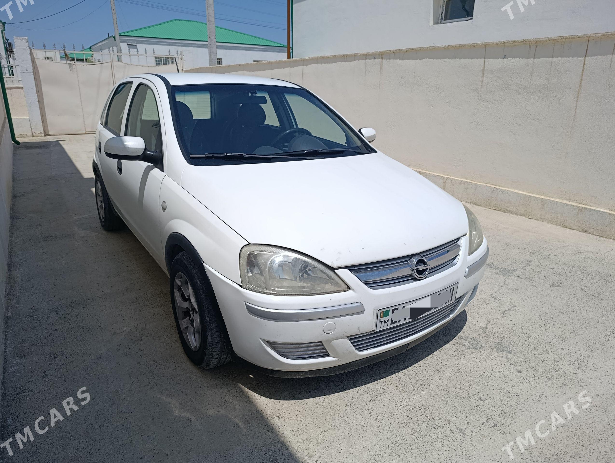 Opel Corsa 2004 - 74 000 TMT - Бахарден - img 1