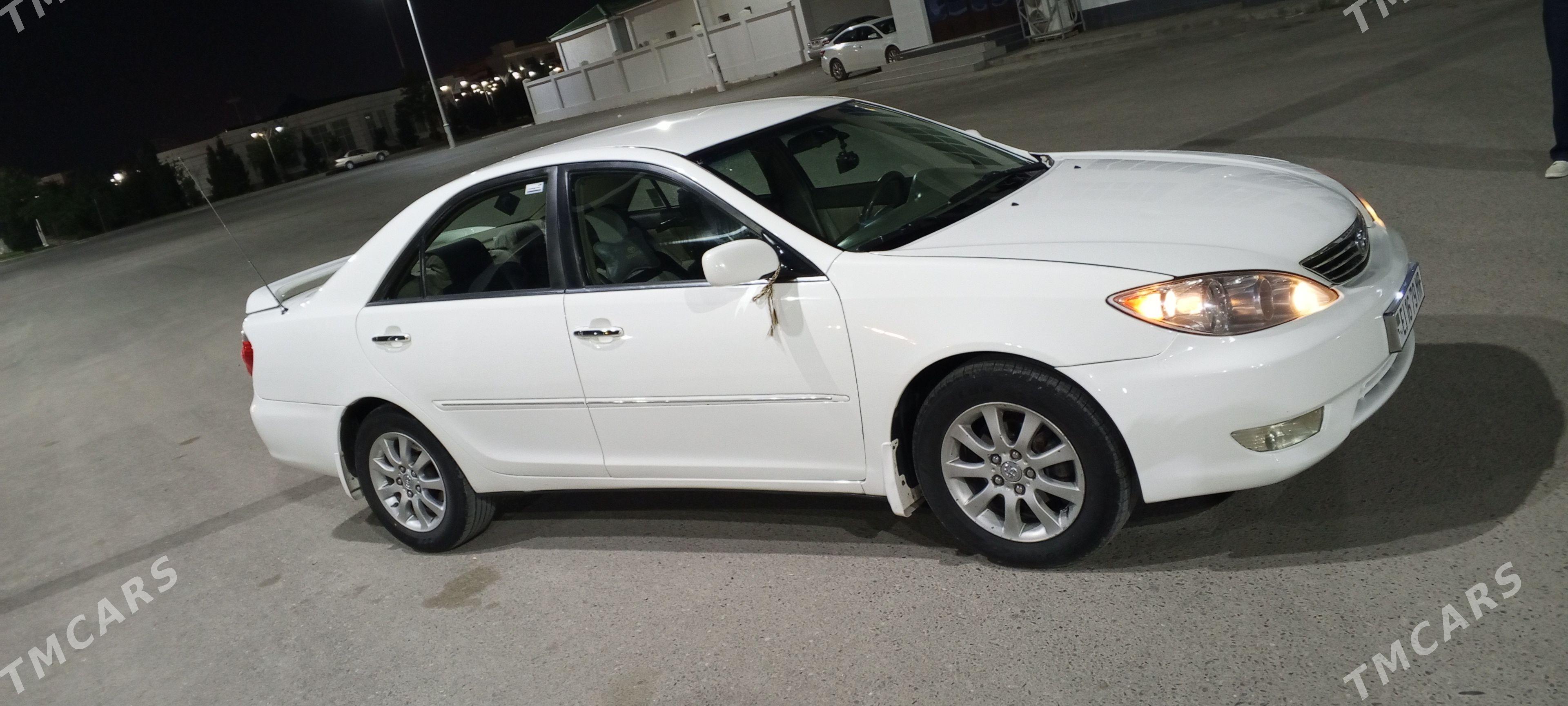 Toyota Camry 2003 - 190 000 TMT - Мары - img 1