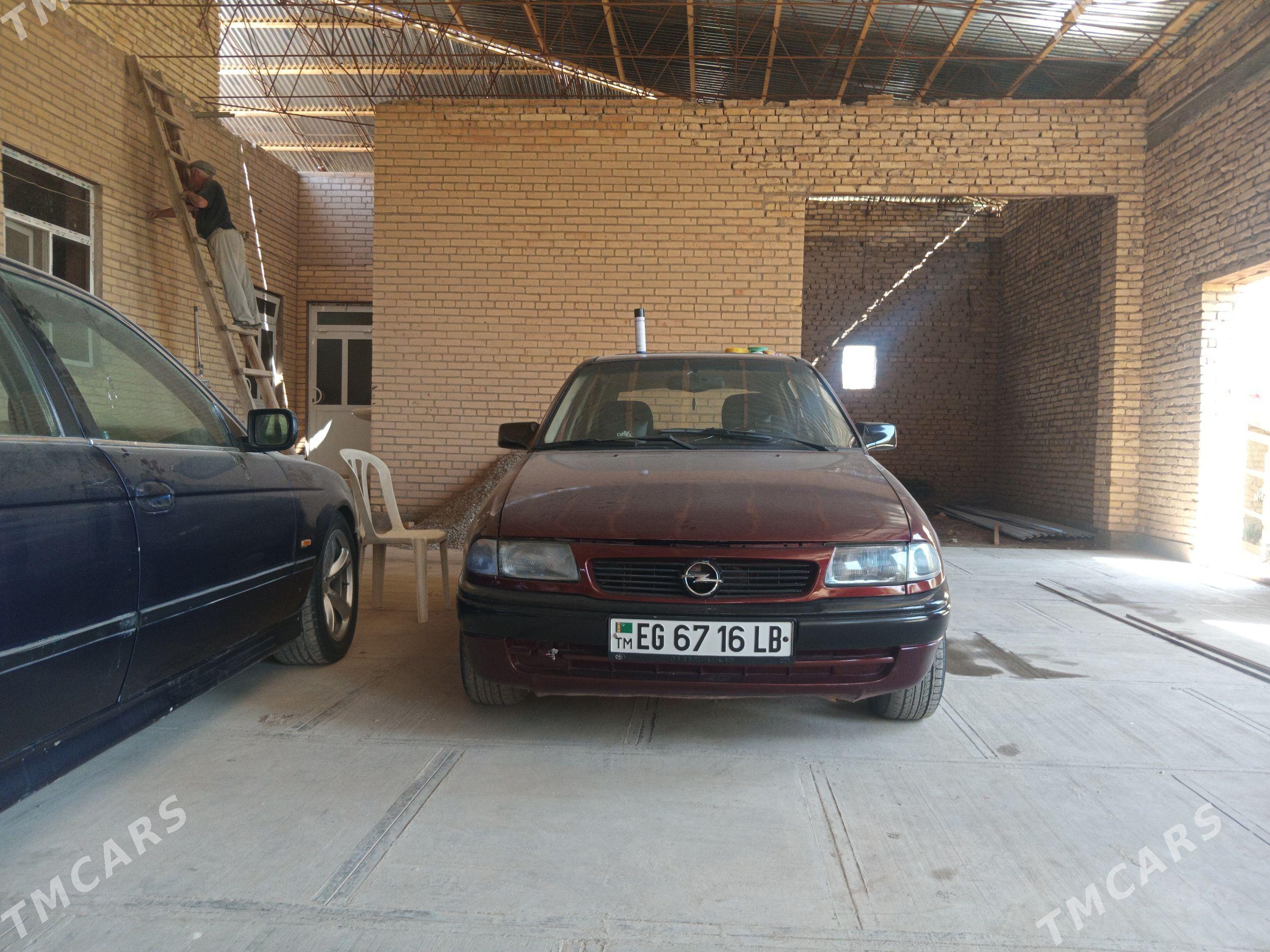 Opel Astra 1992 - 30 000 TMT - Туркменабат - img 1
