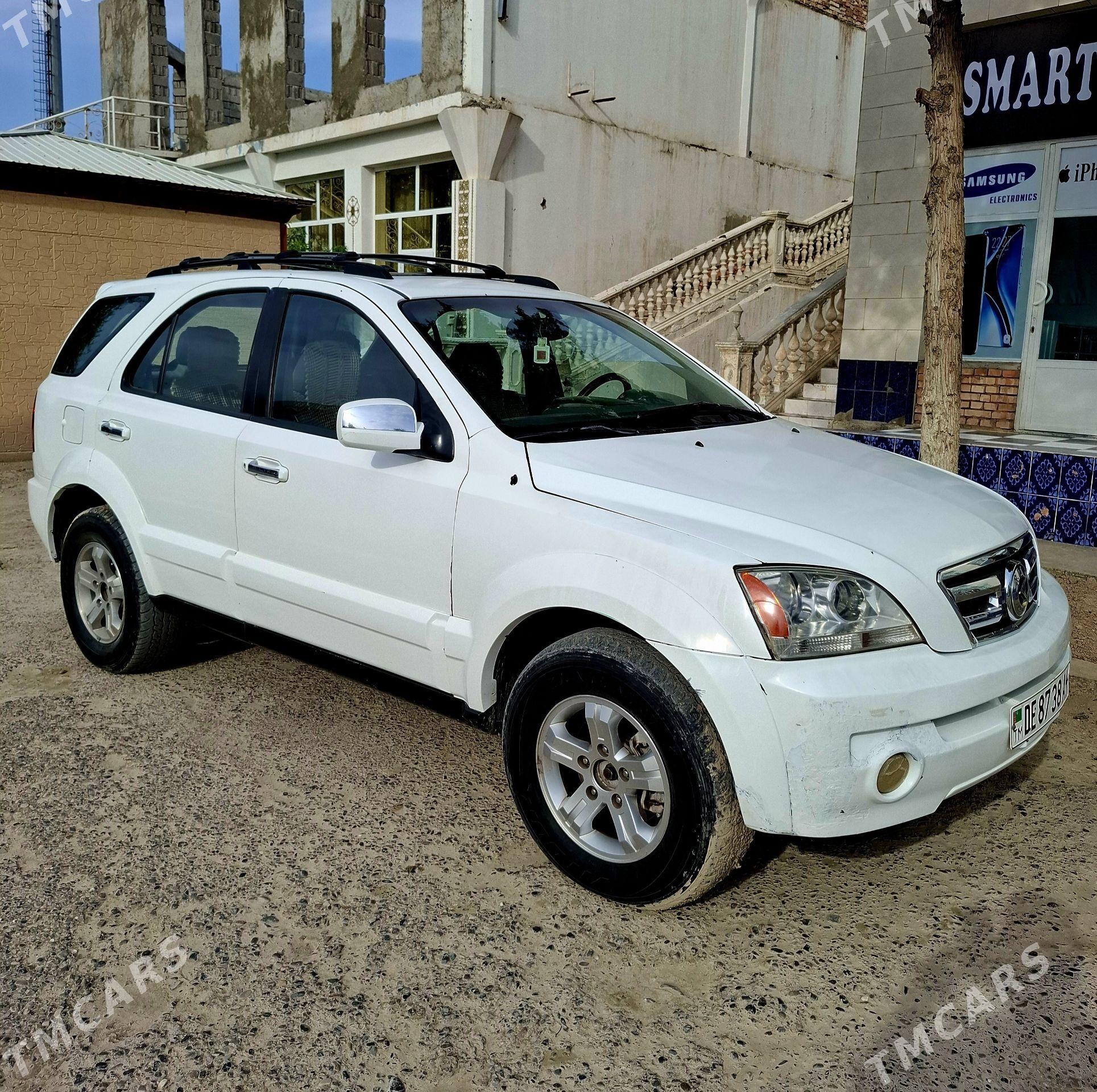 Kia Sorento 2003 - 115 000 TMT - Кака - img 1