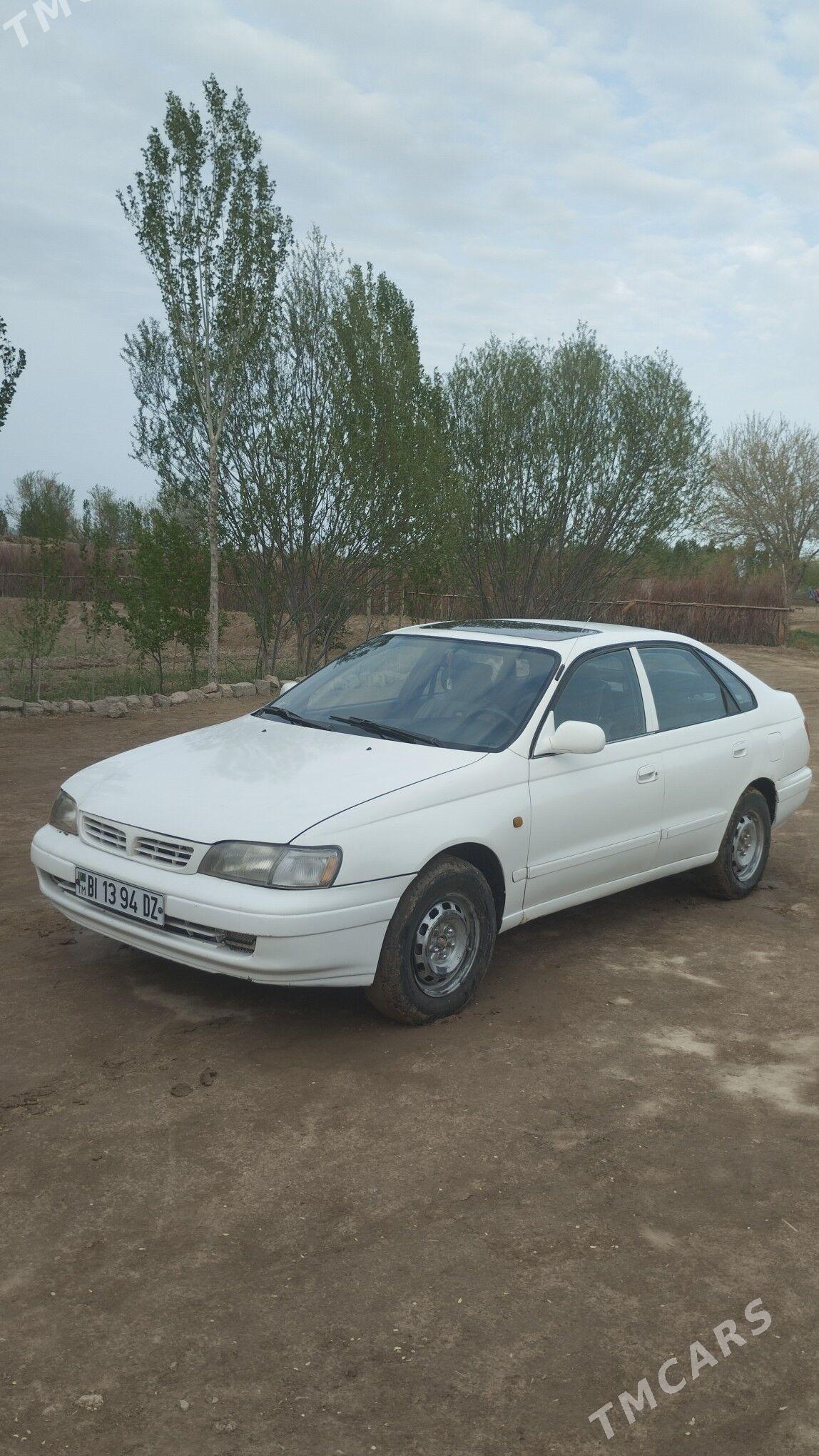 Toyota Carina 1994 - 70 000 TMT - етр. Туркменбаши - img 1